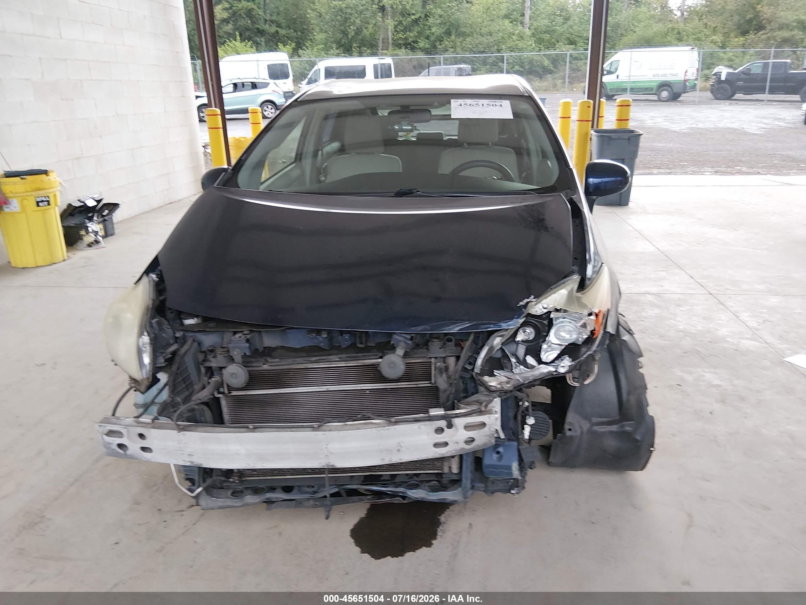 2013 Toyota Prius Three Blue vin: JTDKN3DU6D1716636