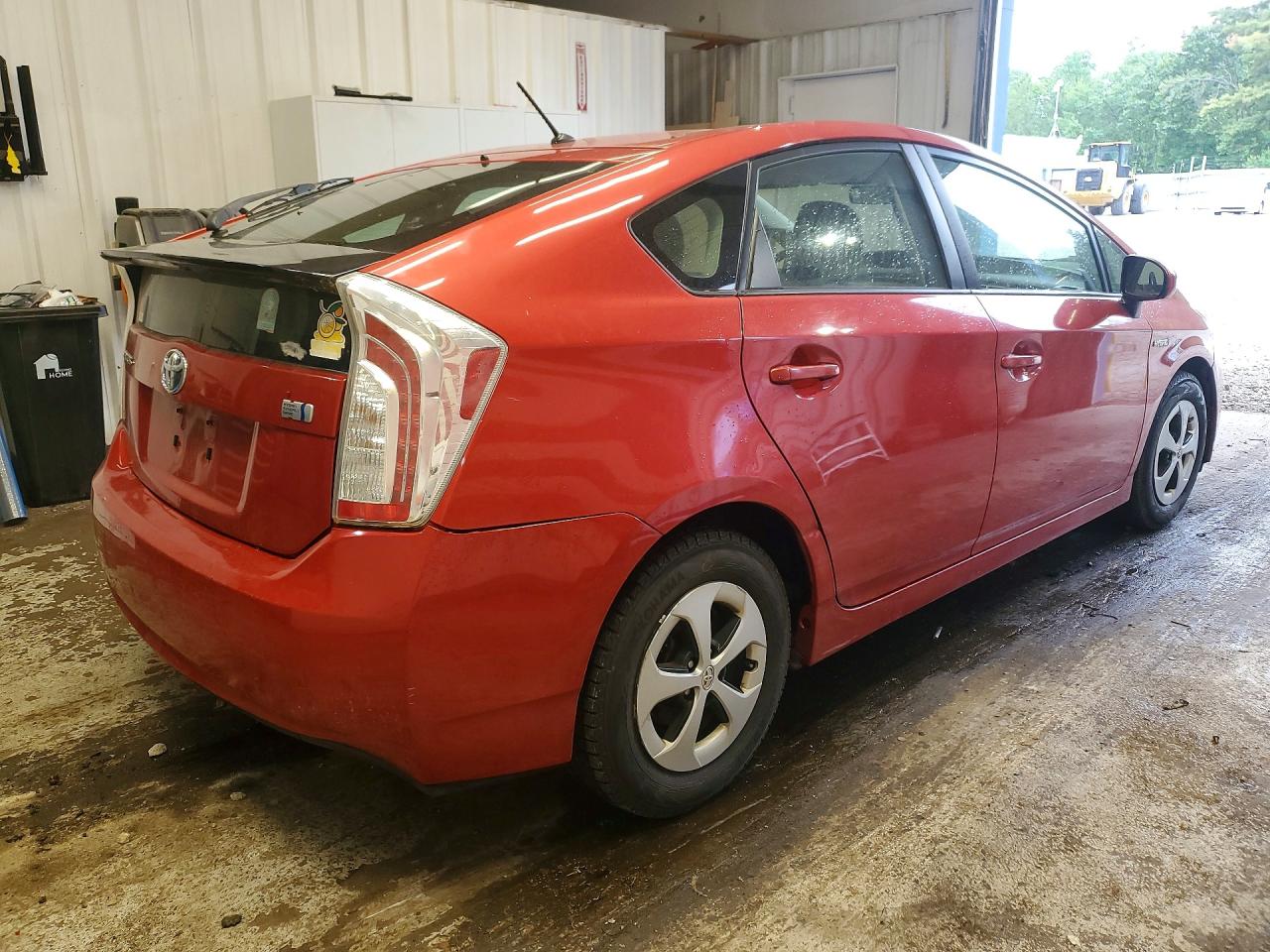 2013 Toyota Prius Two Red vin: JTDKN3DU6D1718595