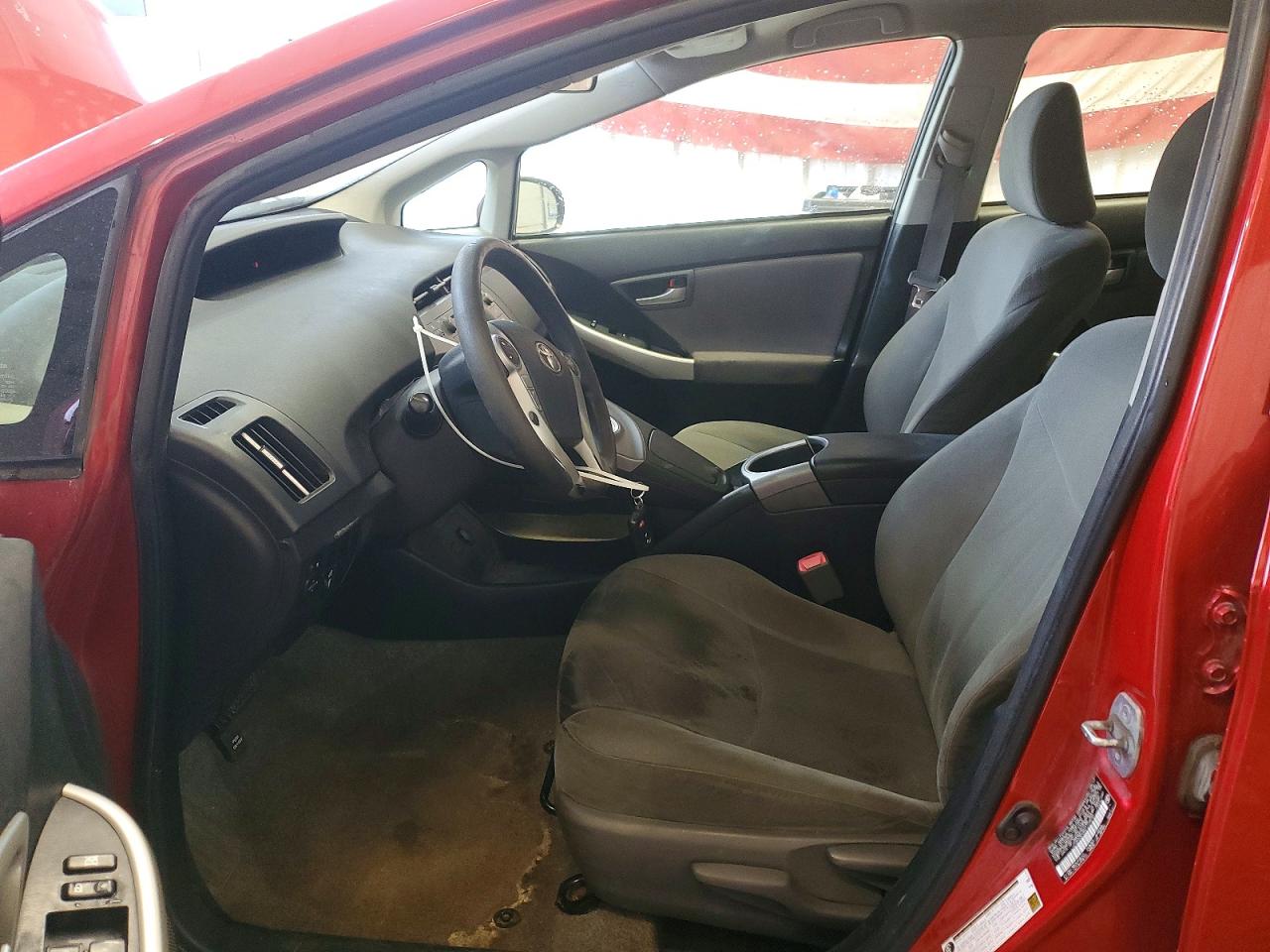 2013 Toyota Prius Two Red vin: JTDKN3DU6D1718595