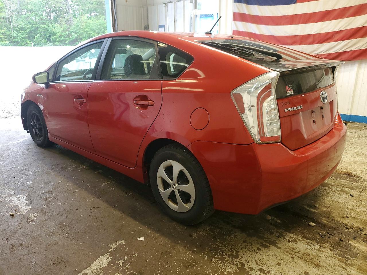 2013 Toyota Prius Two Red vin: JTDKN3DU6D1718595