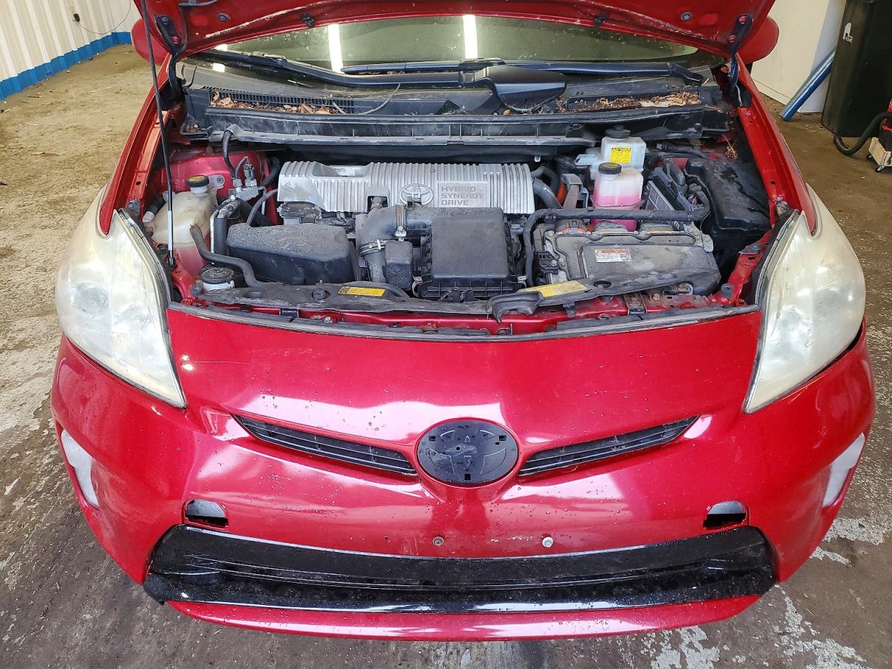 2013 Toyota Prius Two Red vin: JTDKN3DU6D1718595