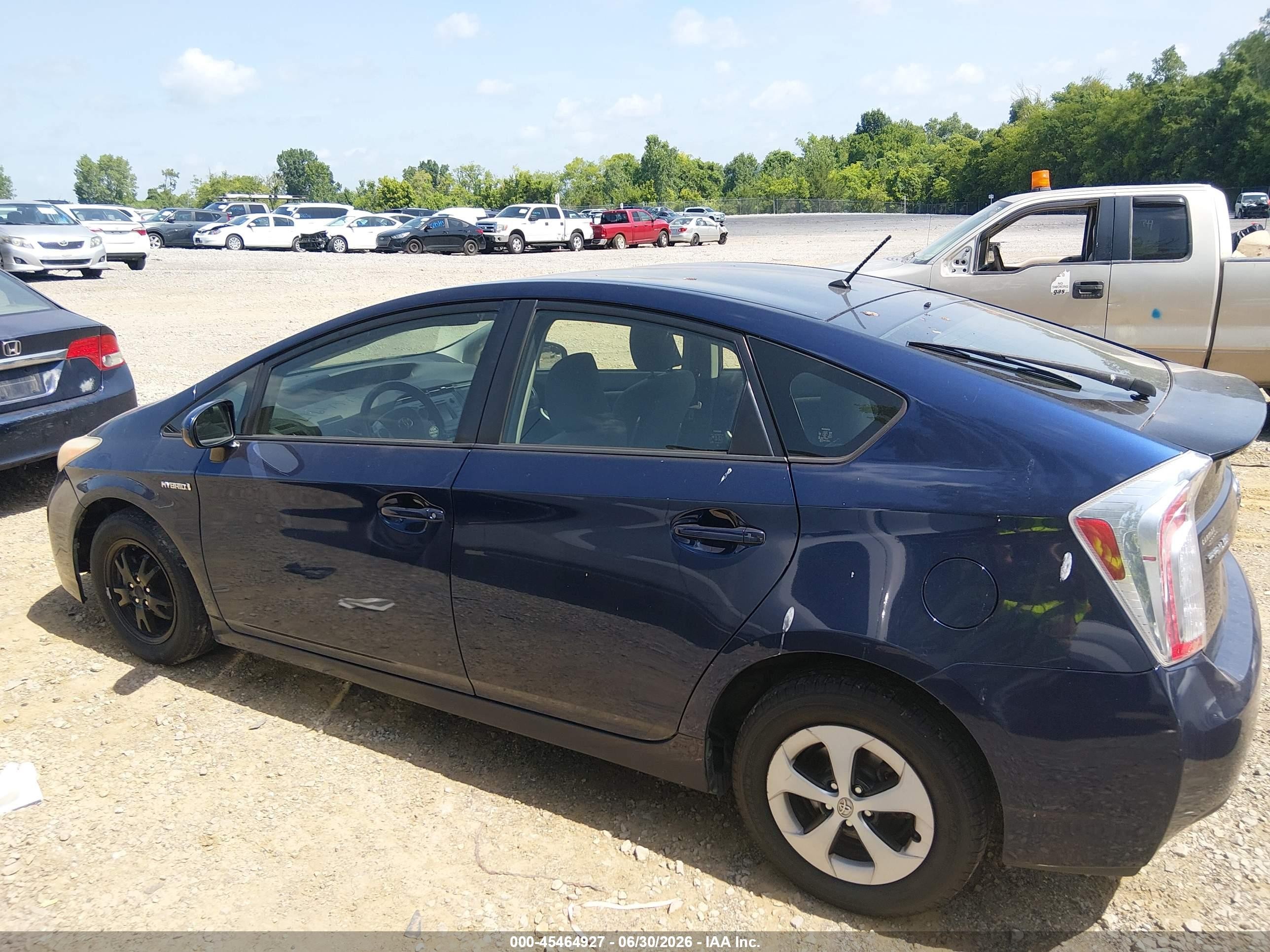 2013 Toyota Prius Two Blue vin: JTDKN3DU6D1722372