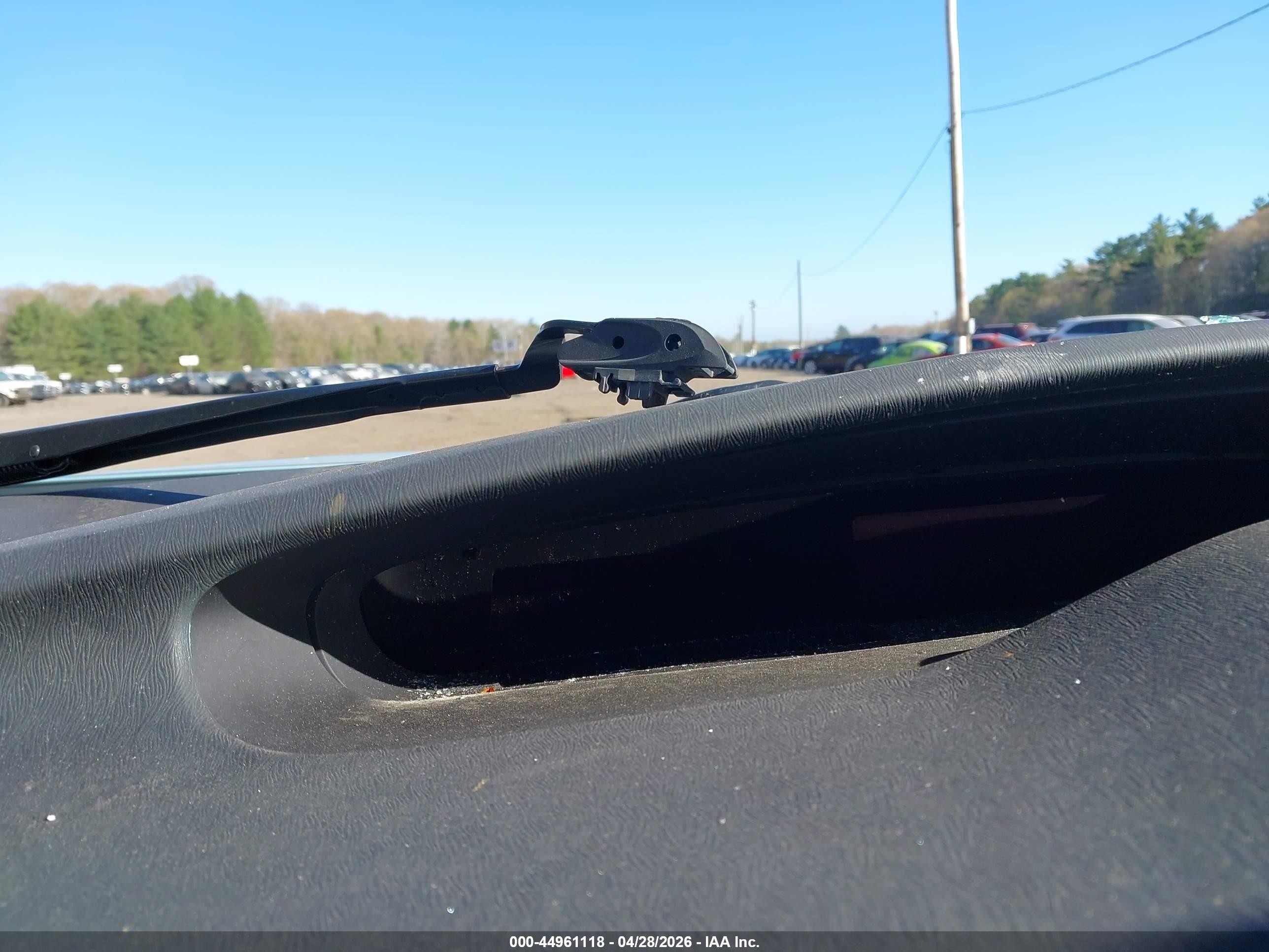 2013 Toyota Prius Two Зеленый vin: JTDKN3DU6D1728656