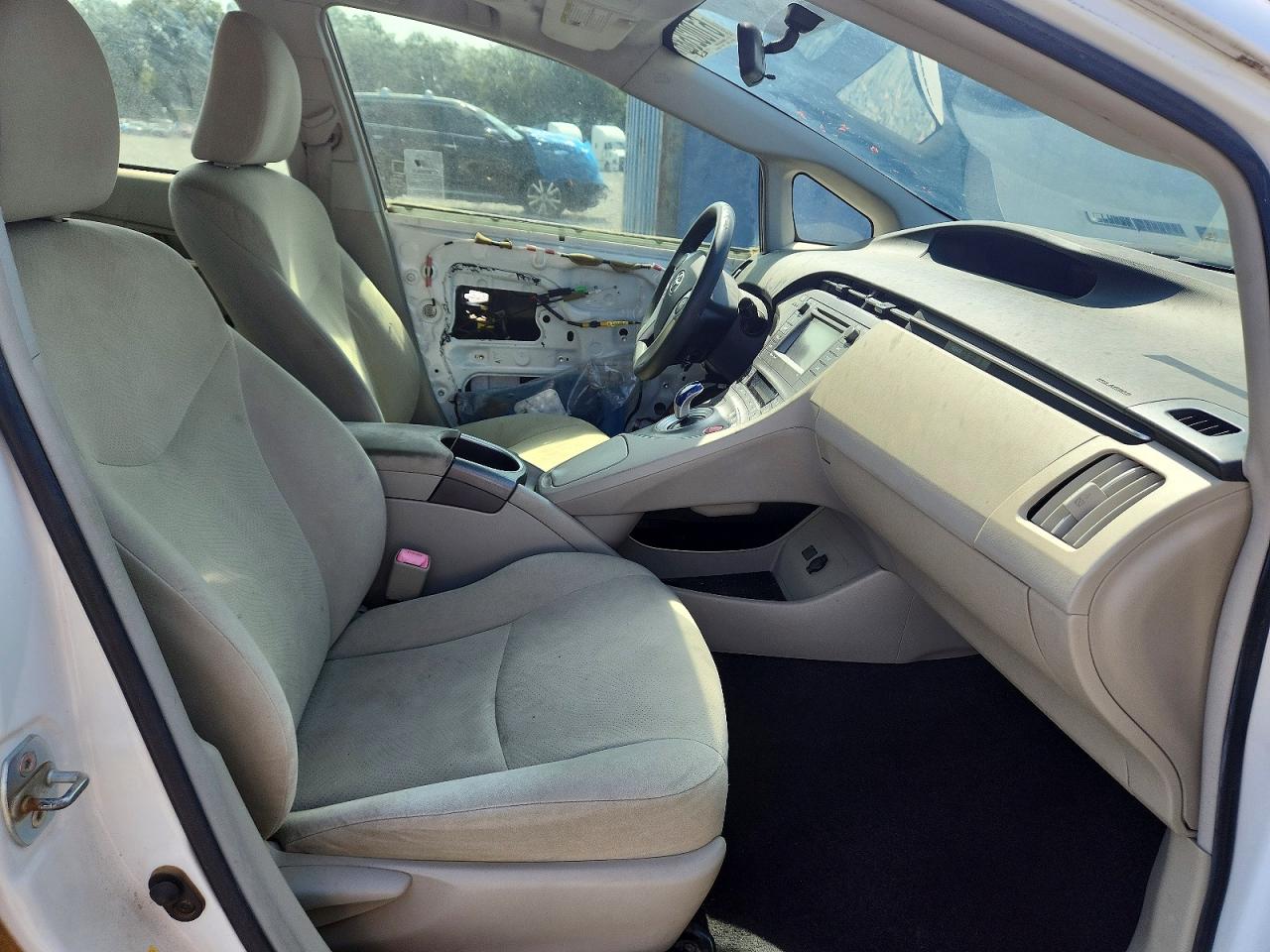2013 Toyota Prius Белый vin: JTDKN3DU6D5554919