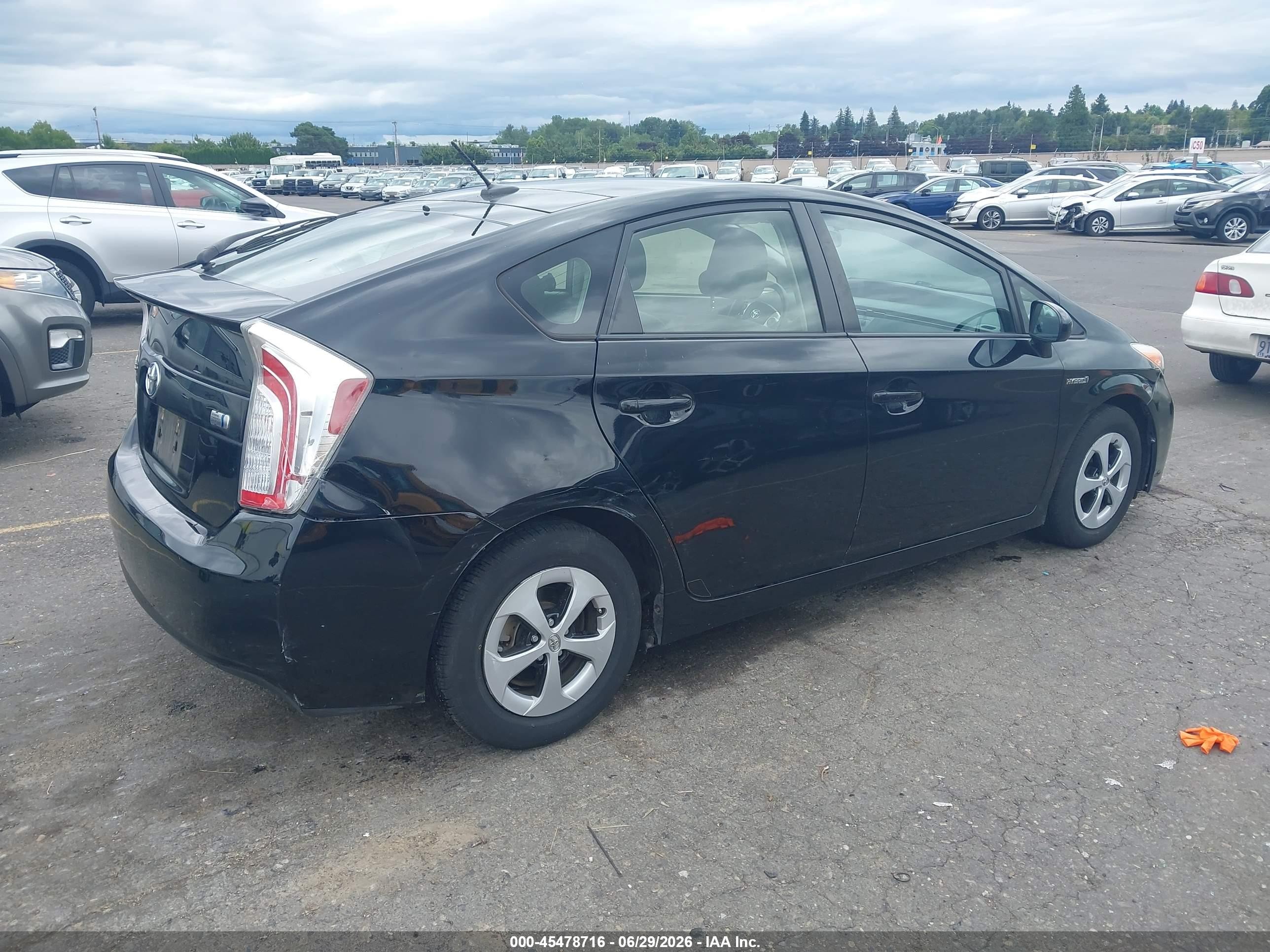 2013 Toyota Prius Three Black vin: JTDKN3DU6D5565712