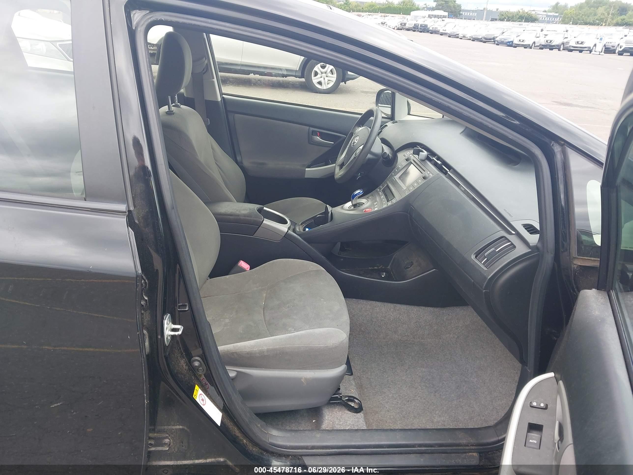 2013 Toyota Prius Three Black vin: JTDKN3DU6D5565712