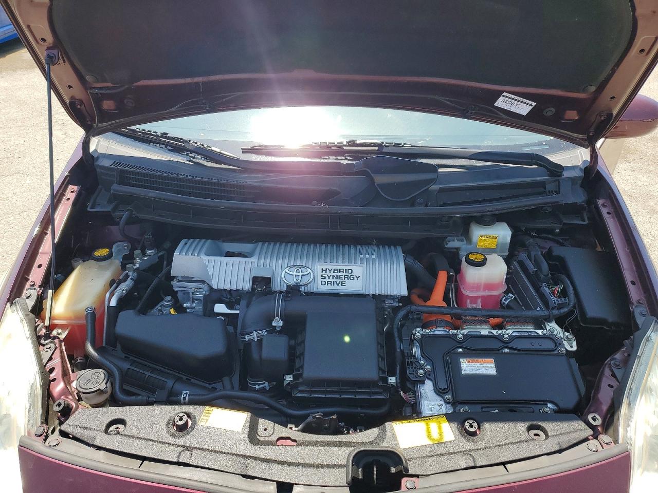 2013 Toyota Prius Persona Series Se Бордовый vin: JTDKN3DU6D5571610