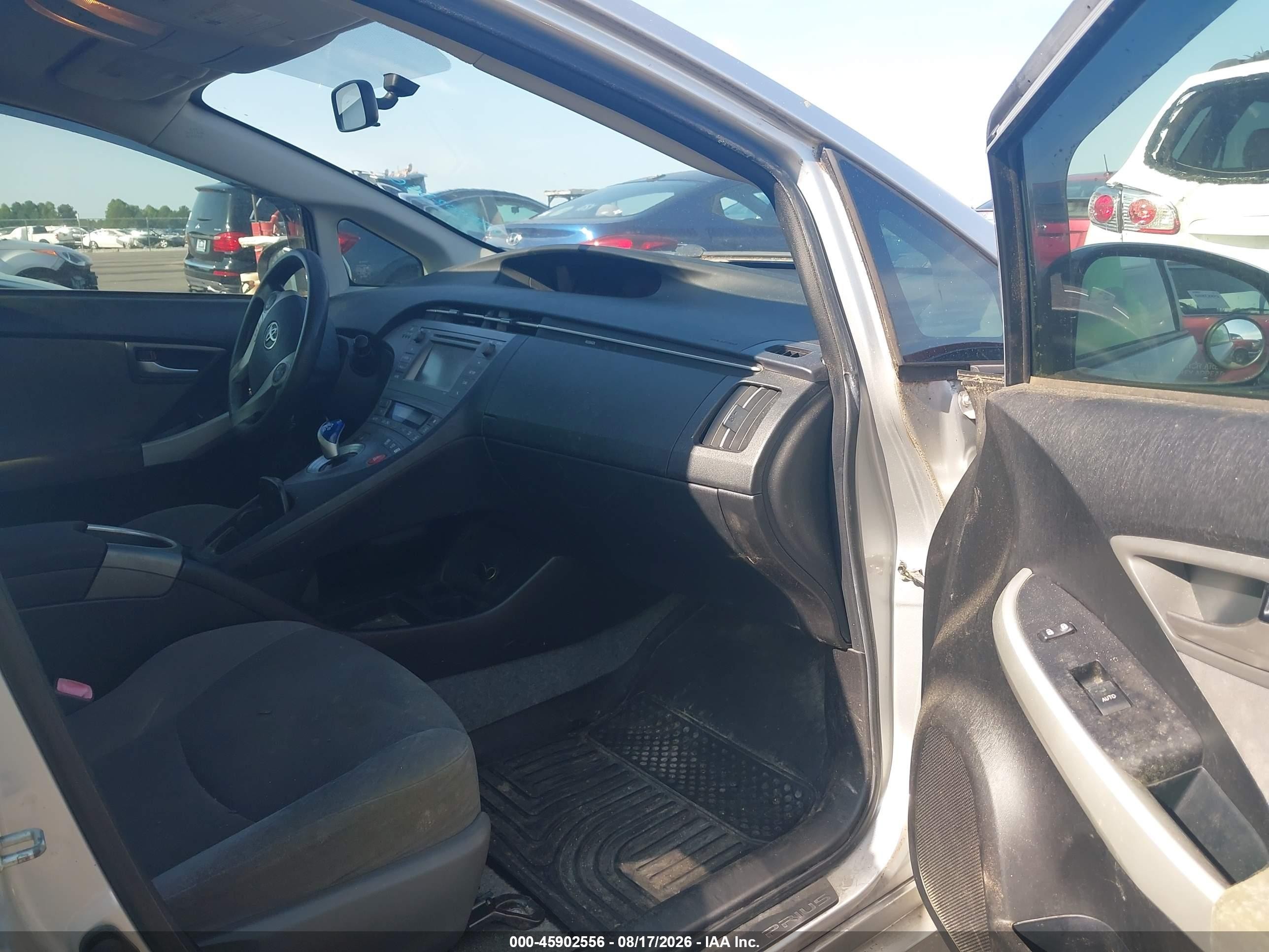 2013 Toyota Prius Two Silver vin: JTDKN3DU6D5584602