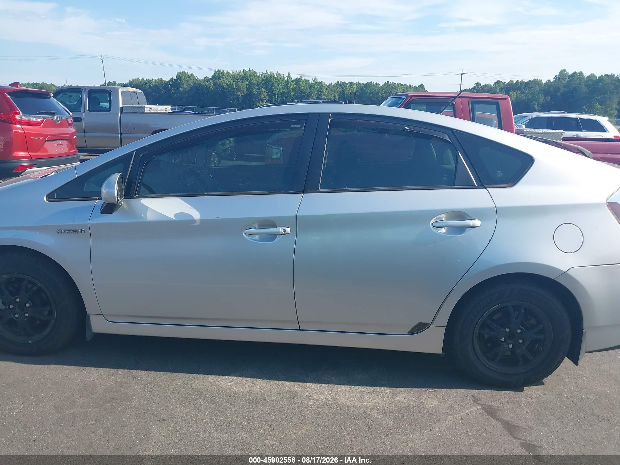 2013 Toyota Prius Two Silver vin: JTDKN3DU6D5584602
