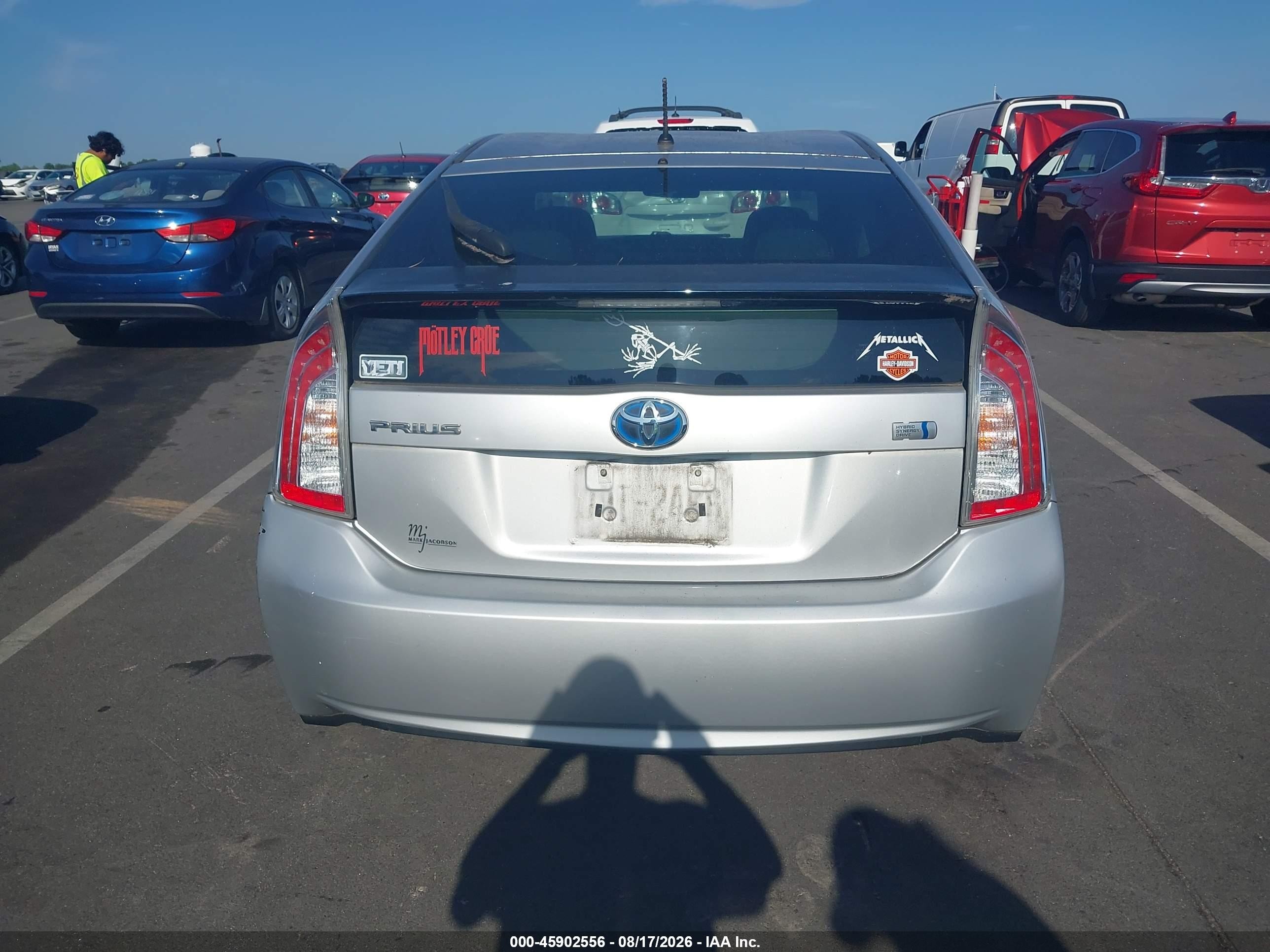 2013 Toyota Prius Two Silver vin: JTDKN3DU6D5584602