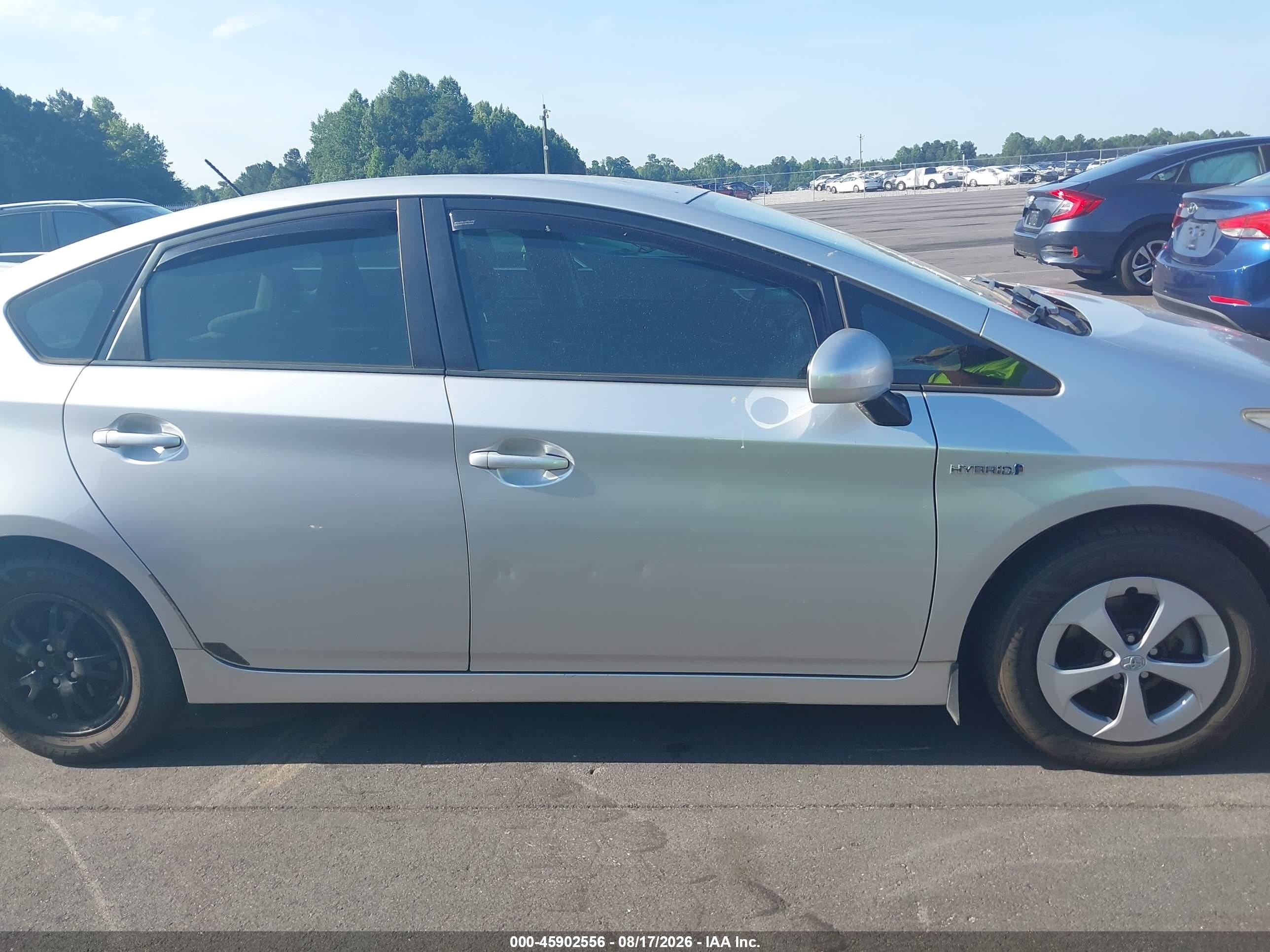 2013 Toyota Prius Two Silver vin: JTDKN3DU6D5584602