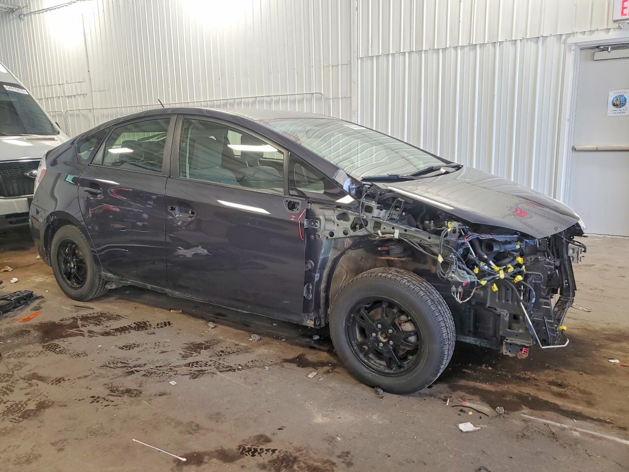 2013 Toyota Prius Three Gray vin: JTDKN3DU6D5637640