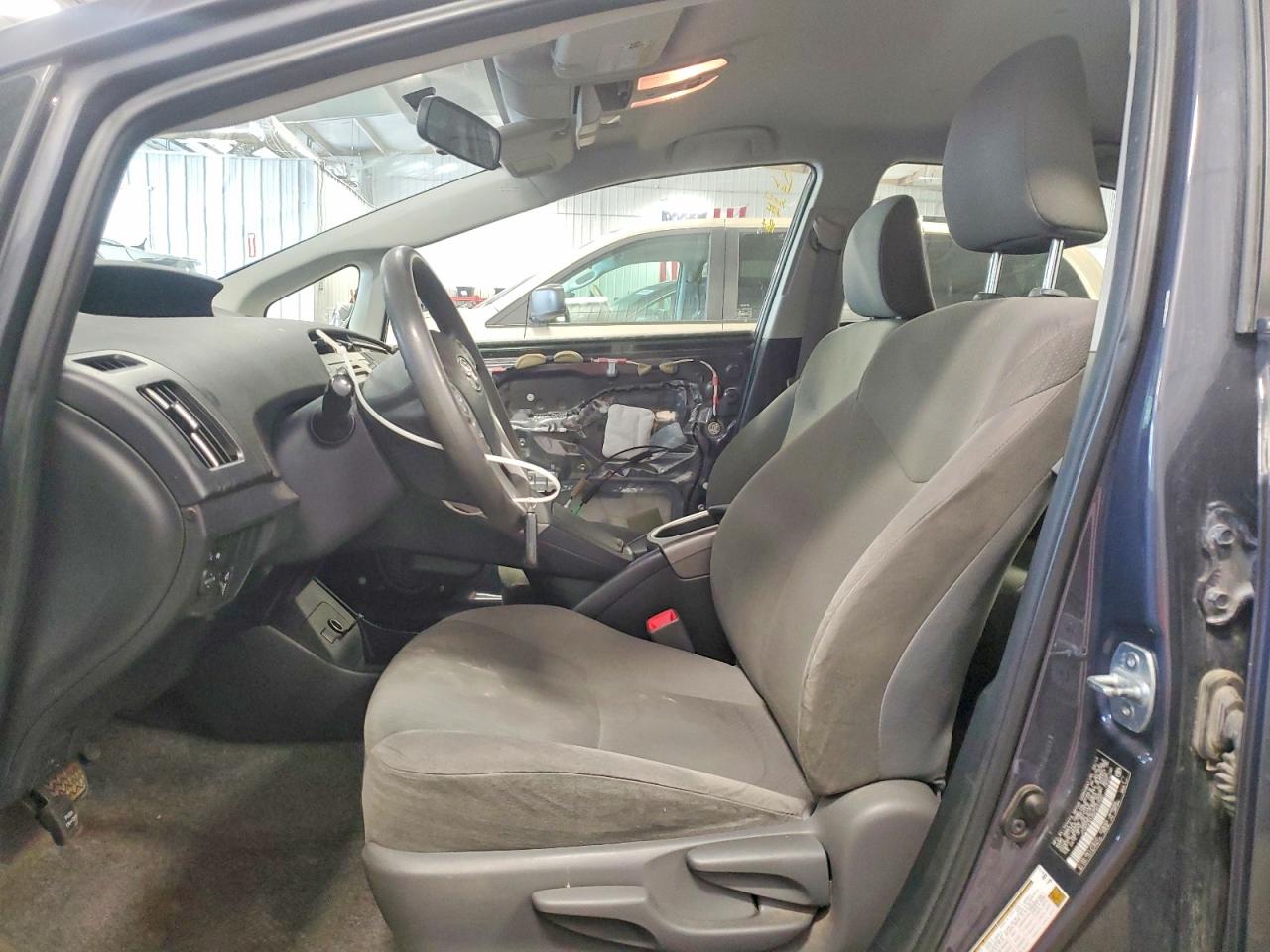 2013 Toyota Prius Three Gray vin: JTDKN3DU6D5637640
