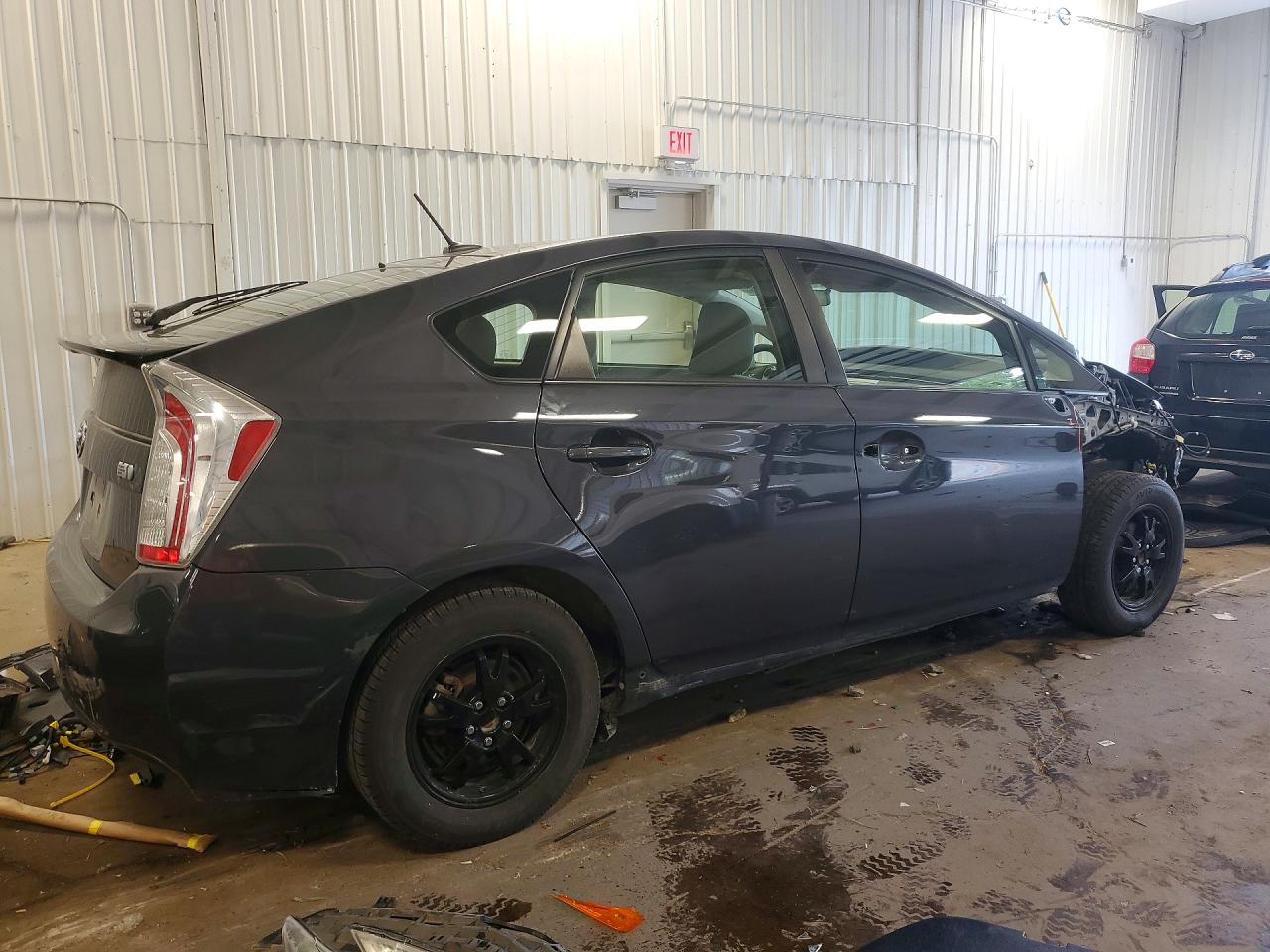 2013 Toyota Prius Three Gray vin: JTDKN3DU6D5637640