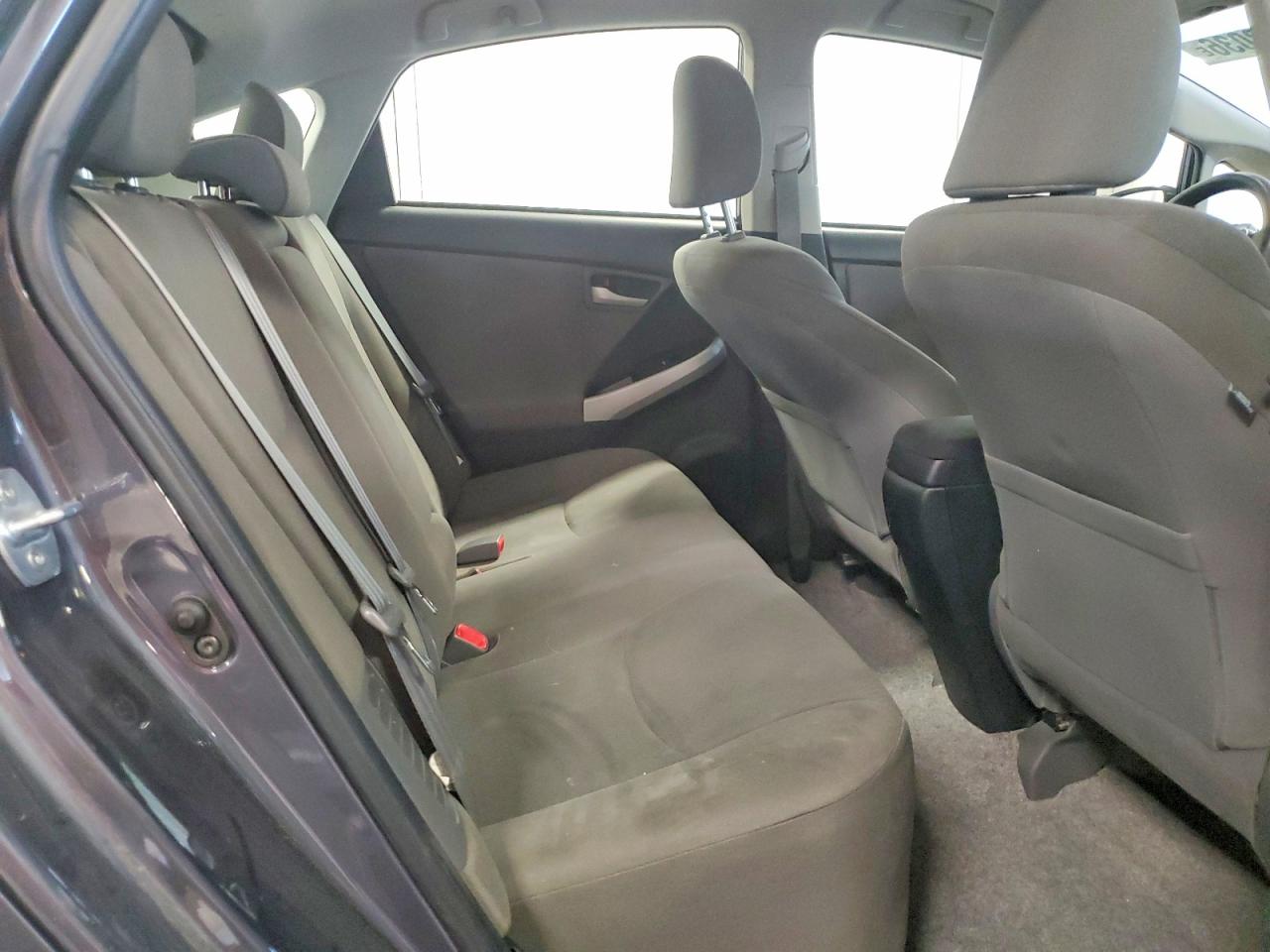 2013 Toyota Prius Three Gray vin: JTDKN3DU6D5637640