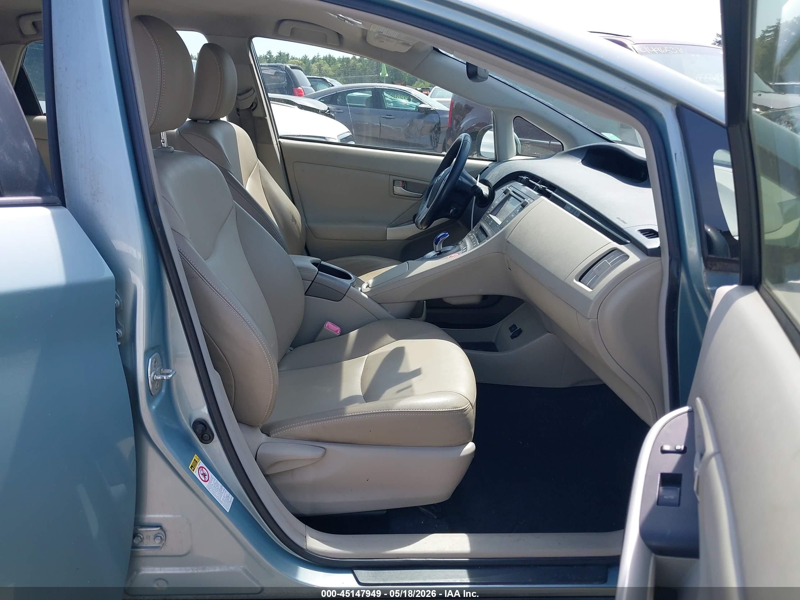 2013 Toyota Prius Four Light Blue vin: JTDKN3DU6D5643423
