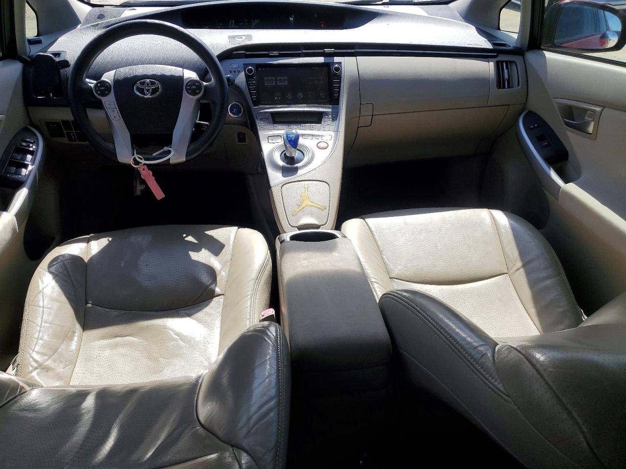 2013 Toyota Prius Three Красный vin: JTDKN3DU6D5644734
