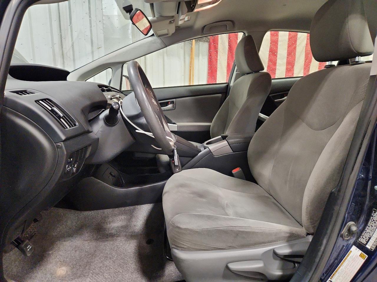 2014 Toyota Prius Three Blue vin: JTDKN3DU6E0389128