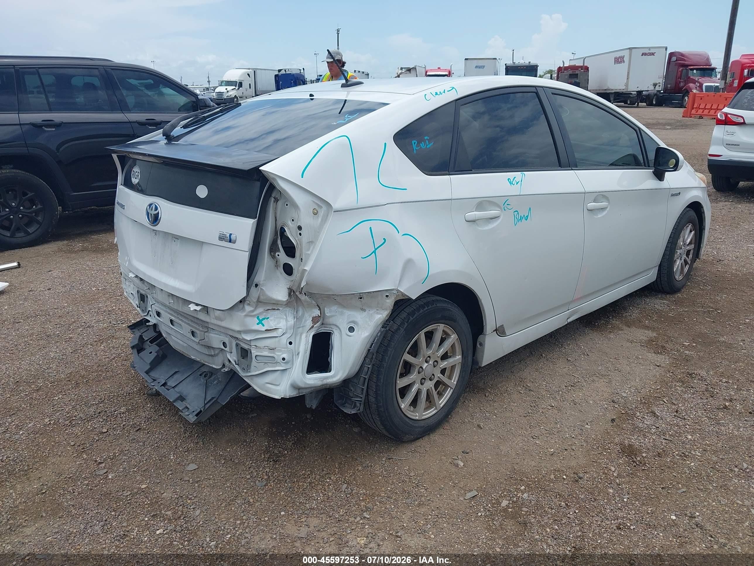 2014 Toyota Prius Four Белый vin: JTDKN3DU6E1739352