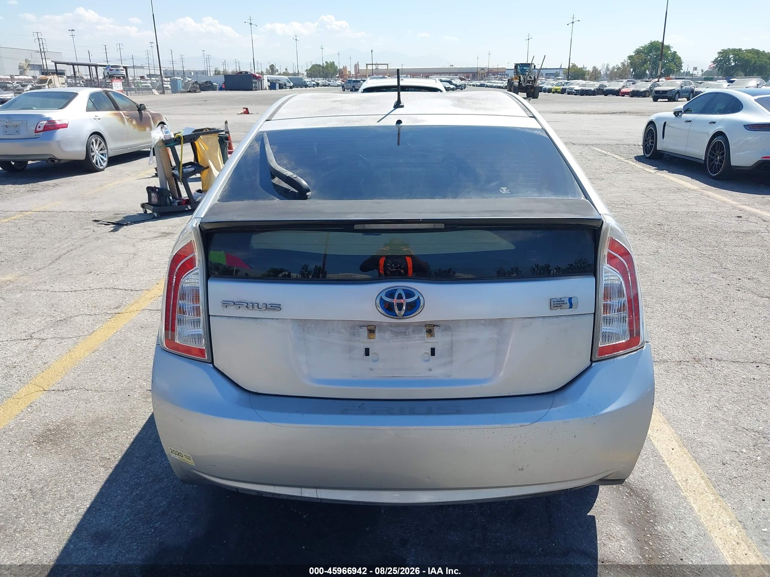 2014 Toyota Prius Two Silver vin: JTDKN3DU6E1741179