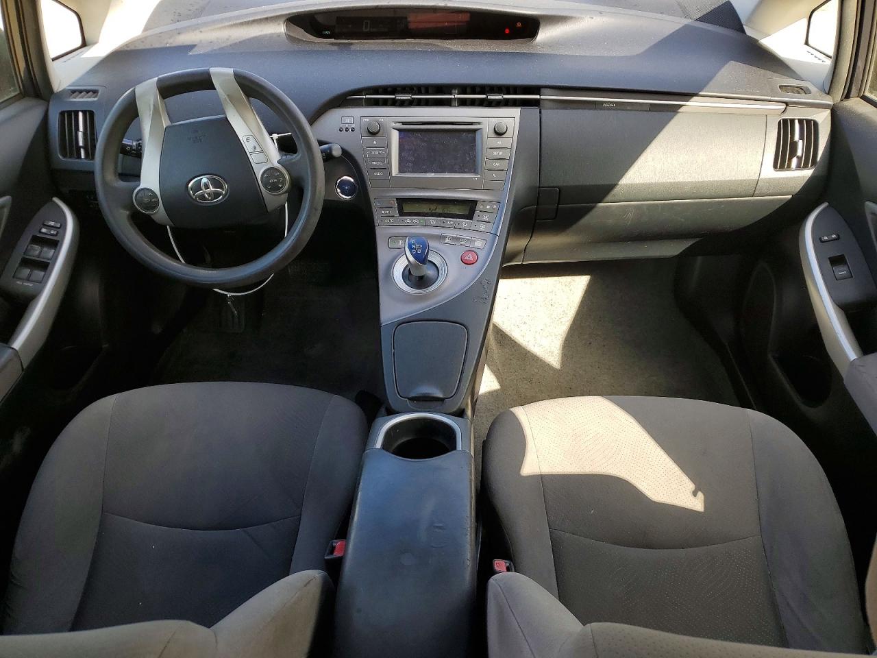 2014 Toyota Prius Two Gray vin: JTDKN3DU6E1744101