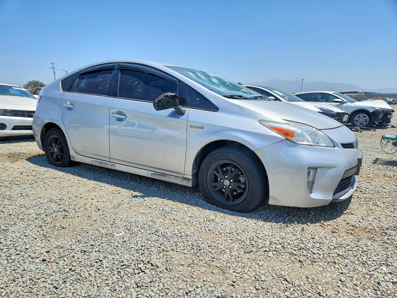 2014 Toyota Prius Two Серебряный vin: JTDKN3DU6E1751436