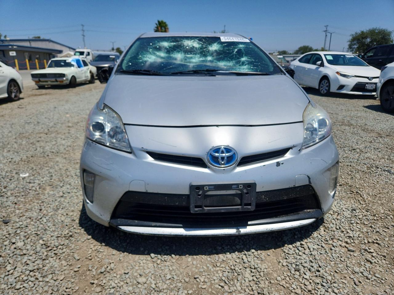 2014 Toyota Prius Two Серебряный vin: JTDKN3DU6E1751436