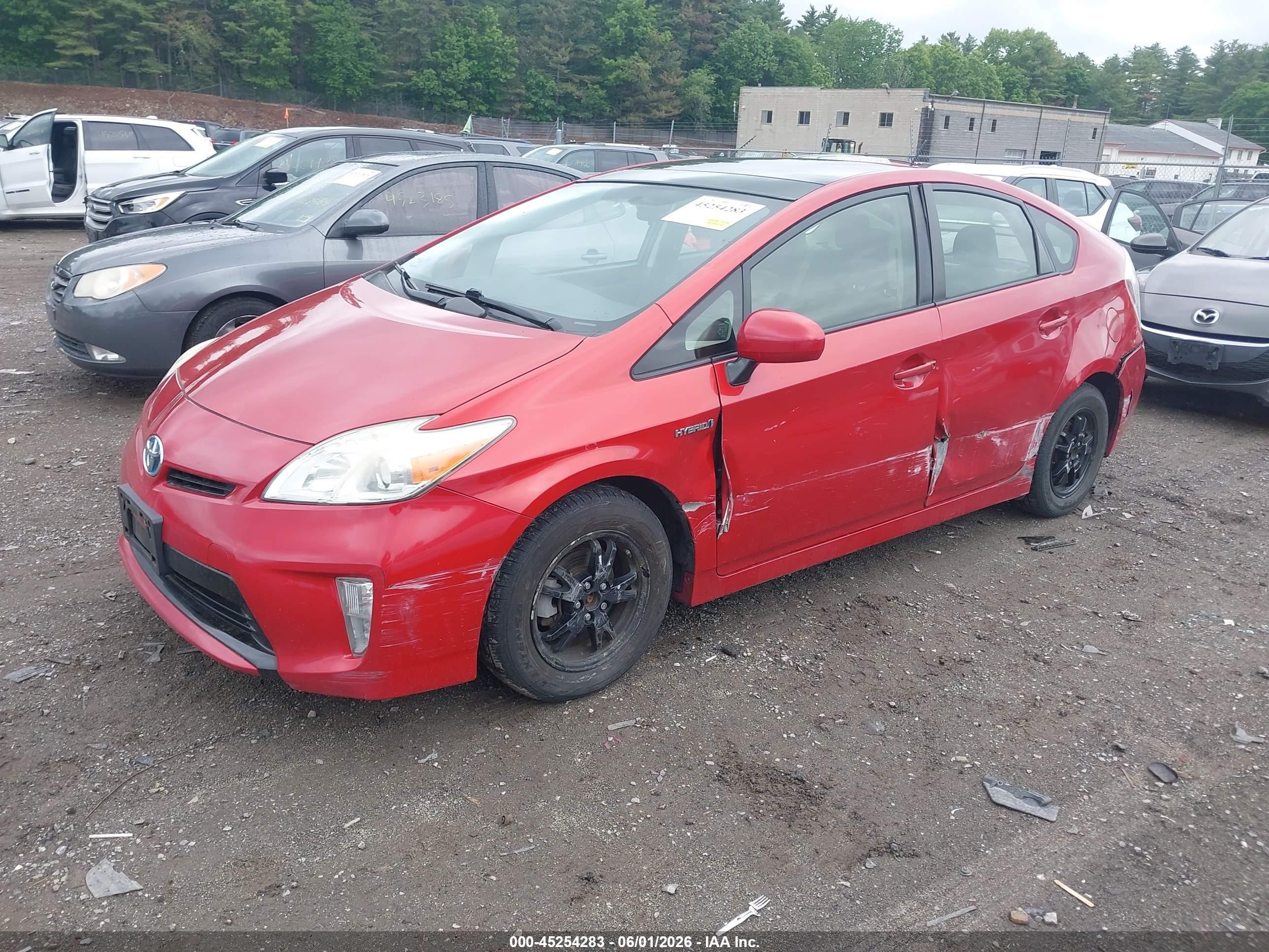 2014 Toyota Prius Three Red vin: JTDKN3DU6E1752070