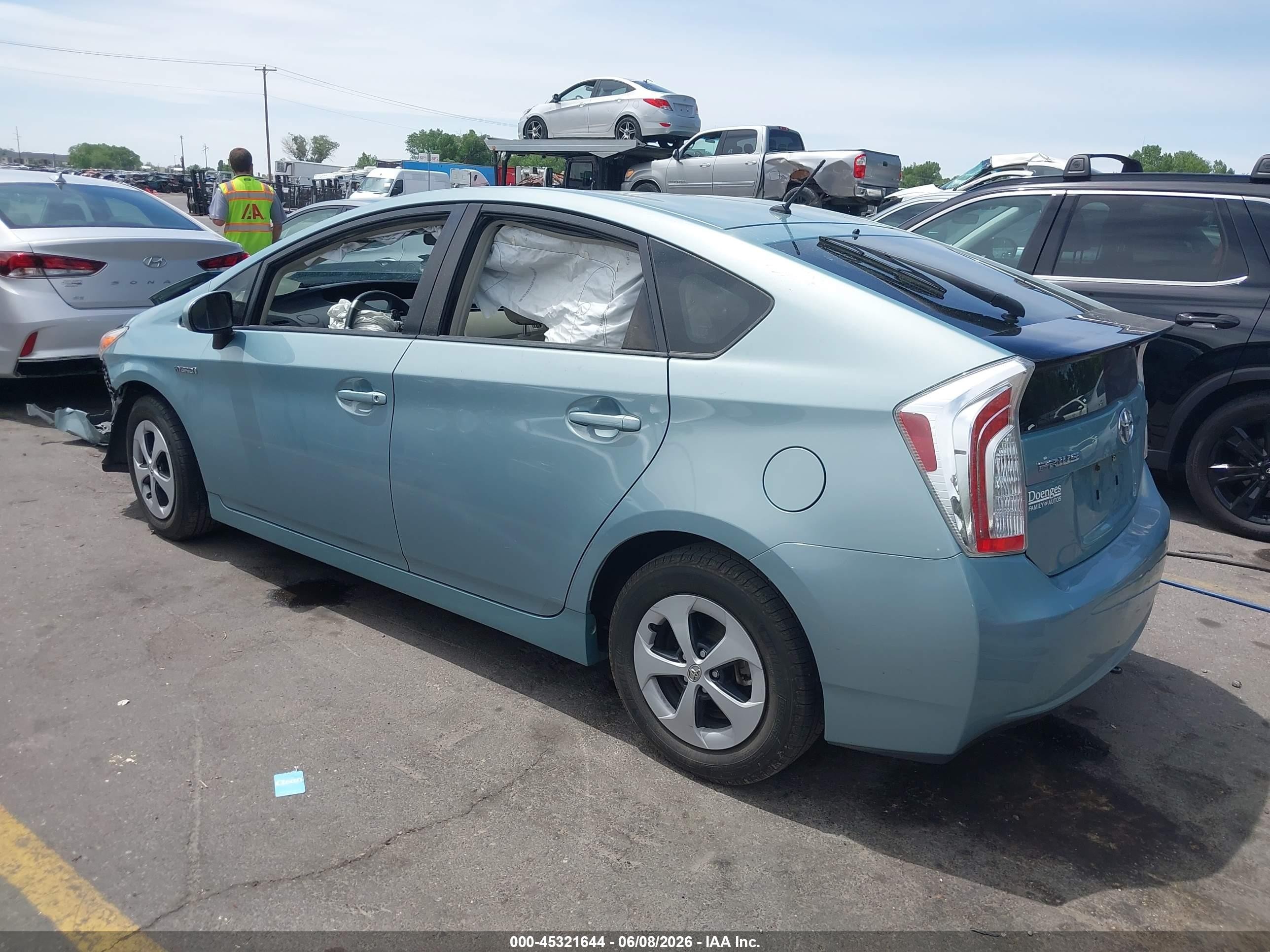 2014 Toyota Prius Light Blue vin: JTDKN3DU6E1767524