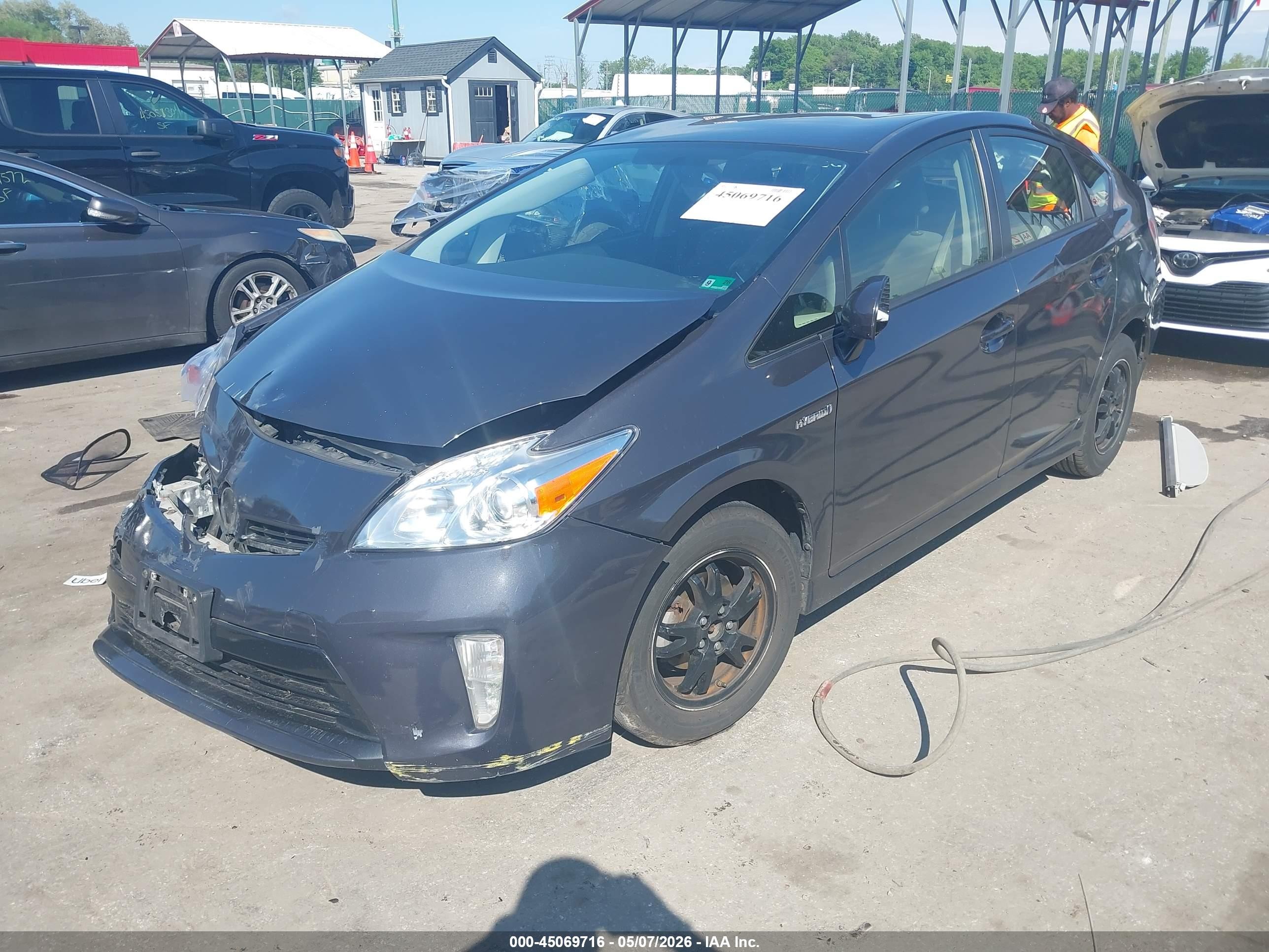 2014 Toyota Prius Two Gray vin: JTDKN3DU6E1783710