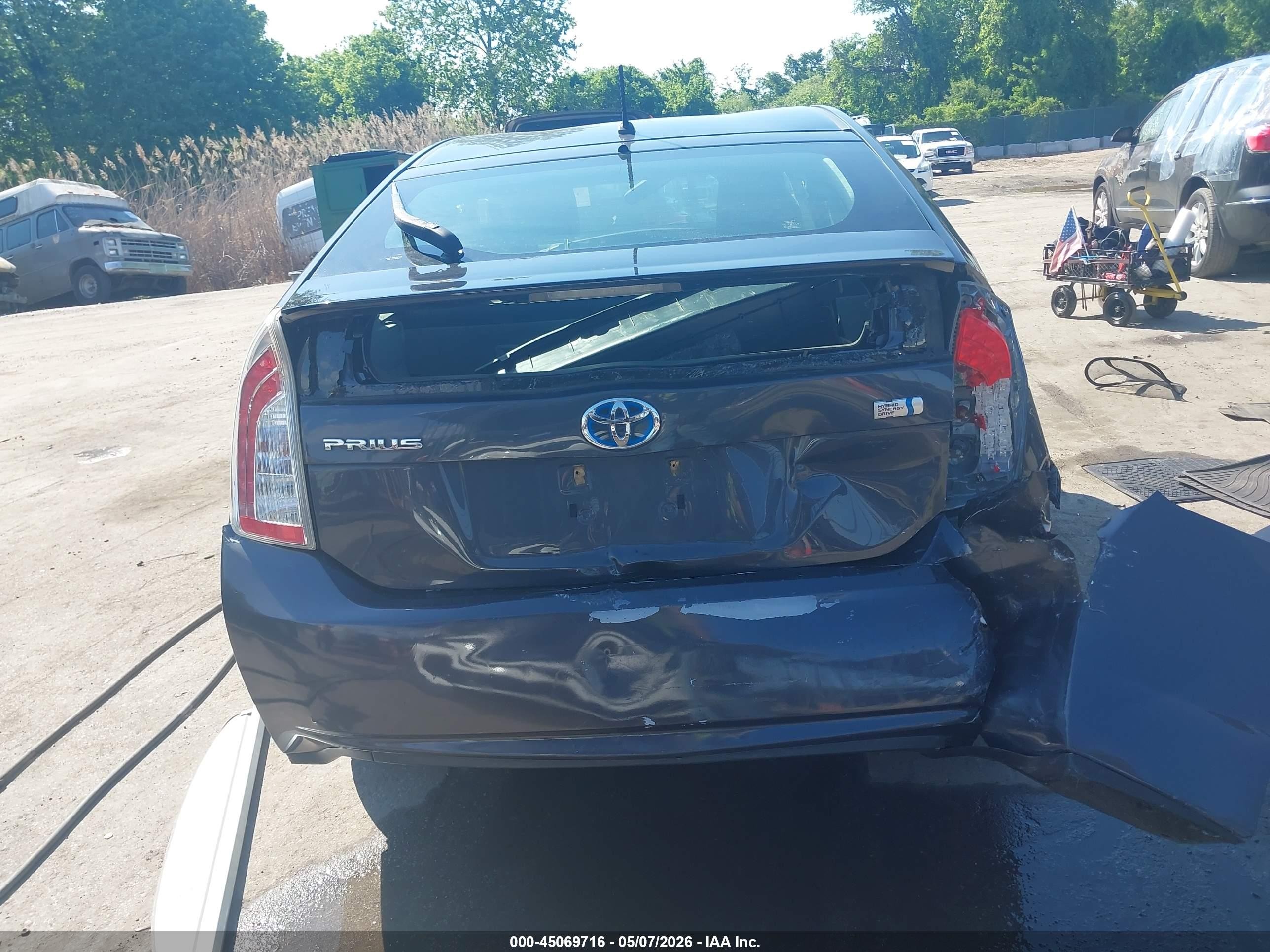 2014 Toyota Prius Two Gray vin: JTDKN3DU6E1783710