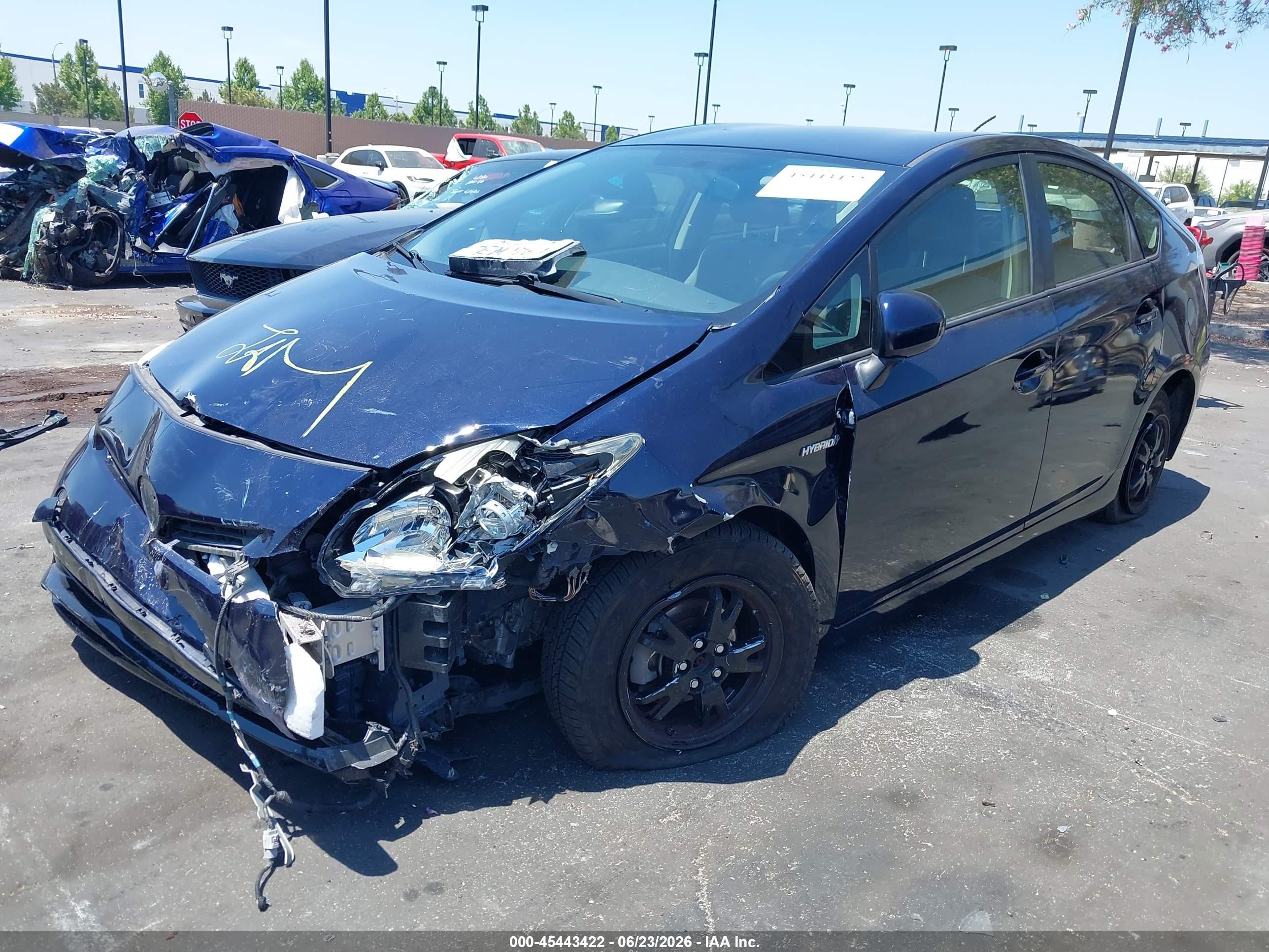 2014 Toyota Prius Two Blue vin: JTDKN3DU6E1809027