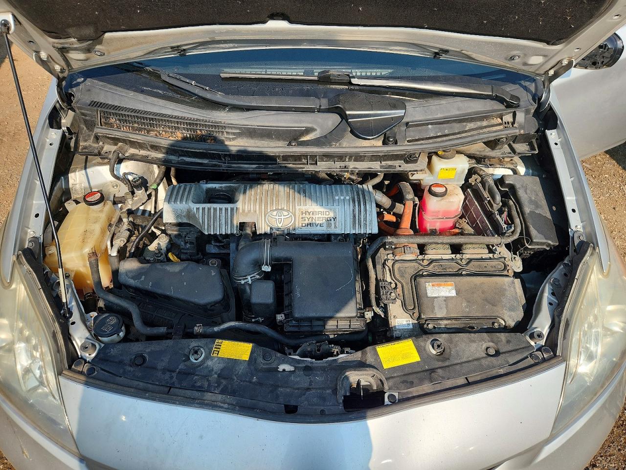 2014 Toyota Prius Four Silver vin: JTDKN3DU6E1838429