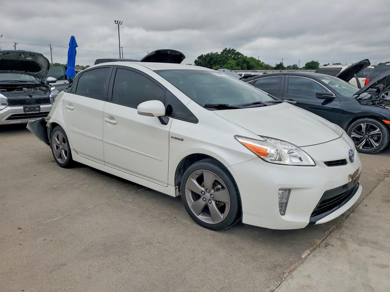 2015 Toyota Prius Persona Series Белый vin: JTDKN3DU6F0397196