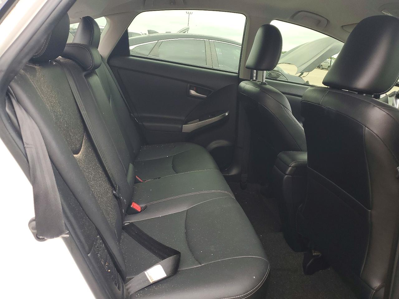 2015 Toyota Prius Persona Series Белый vin: JTDKN3DU6F0397196