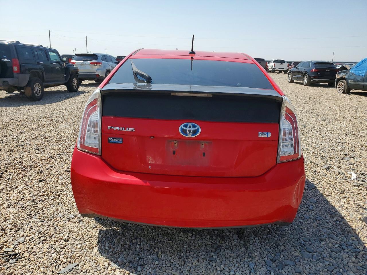 2015 Toyota Prius Persona Series Red vin: JTDKN3DU6F0399031