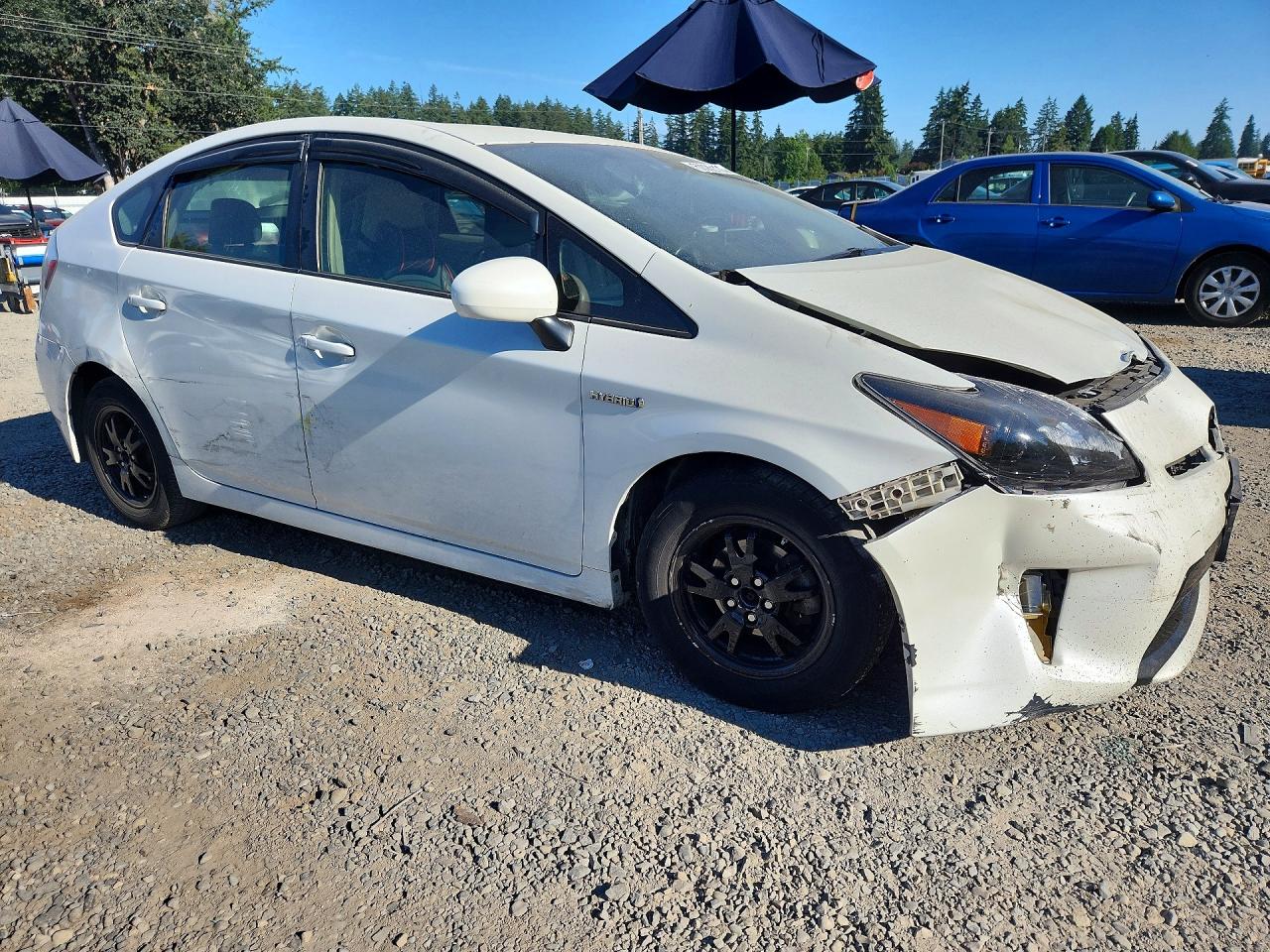 2015 Toyota Prius Two White vin: JTDKN3DU6F0404244