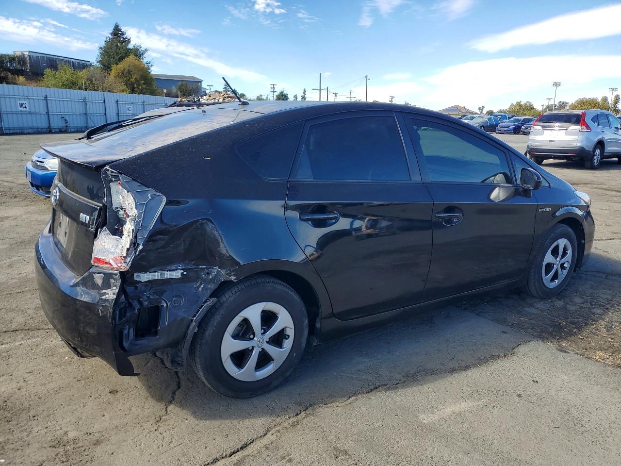 2015 Toyota Prius Two Black vin: JTDKN3DU6F0405278
