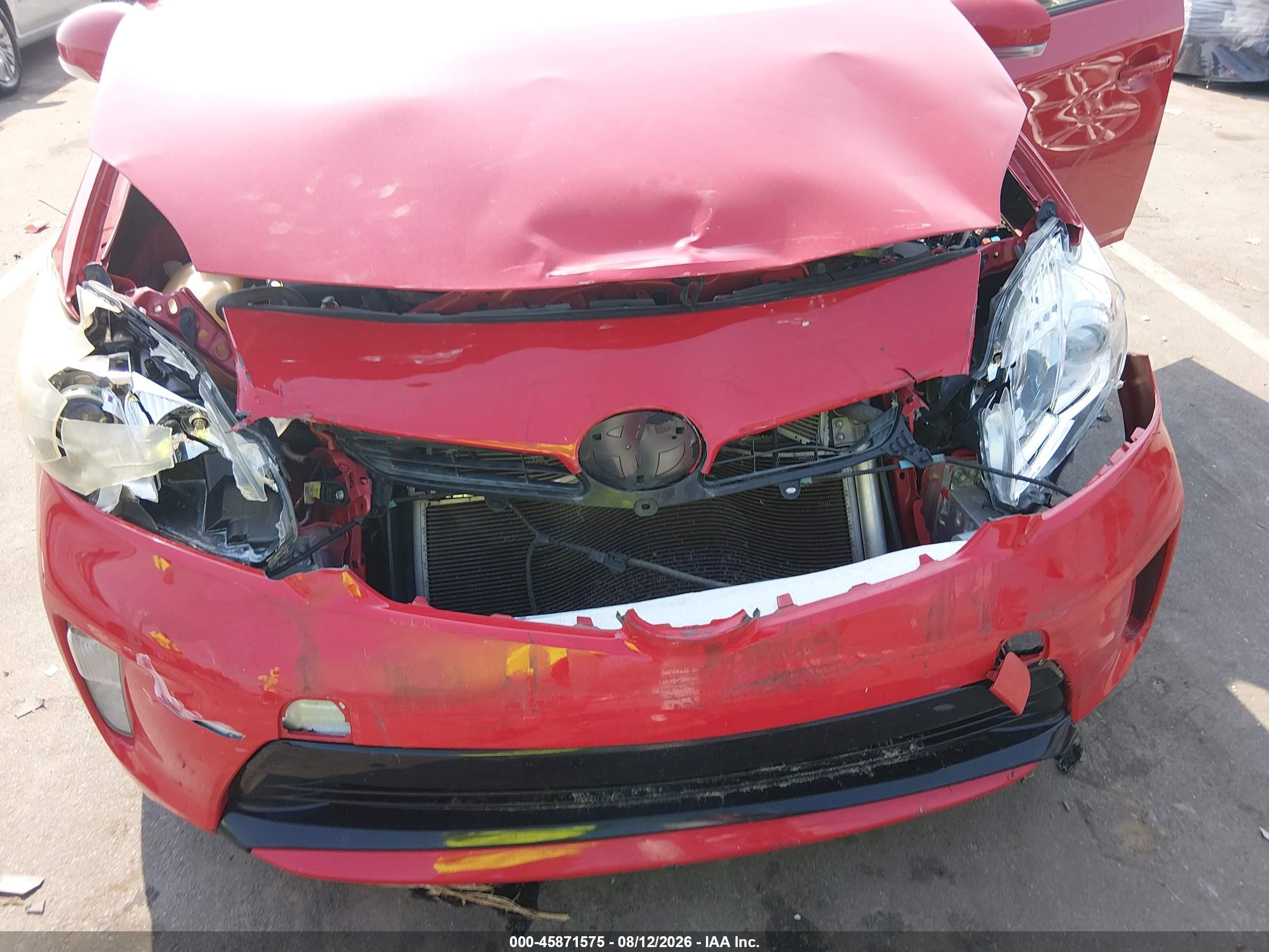 2015 Toyota Prius Persona Series Special Edition Red vin: JTDKN3DU6F0406110