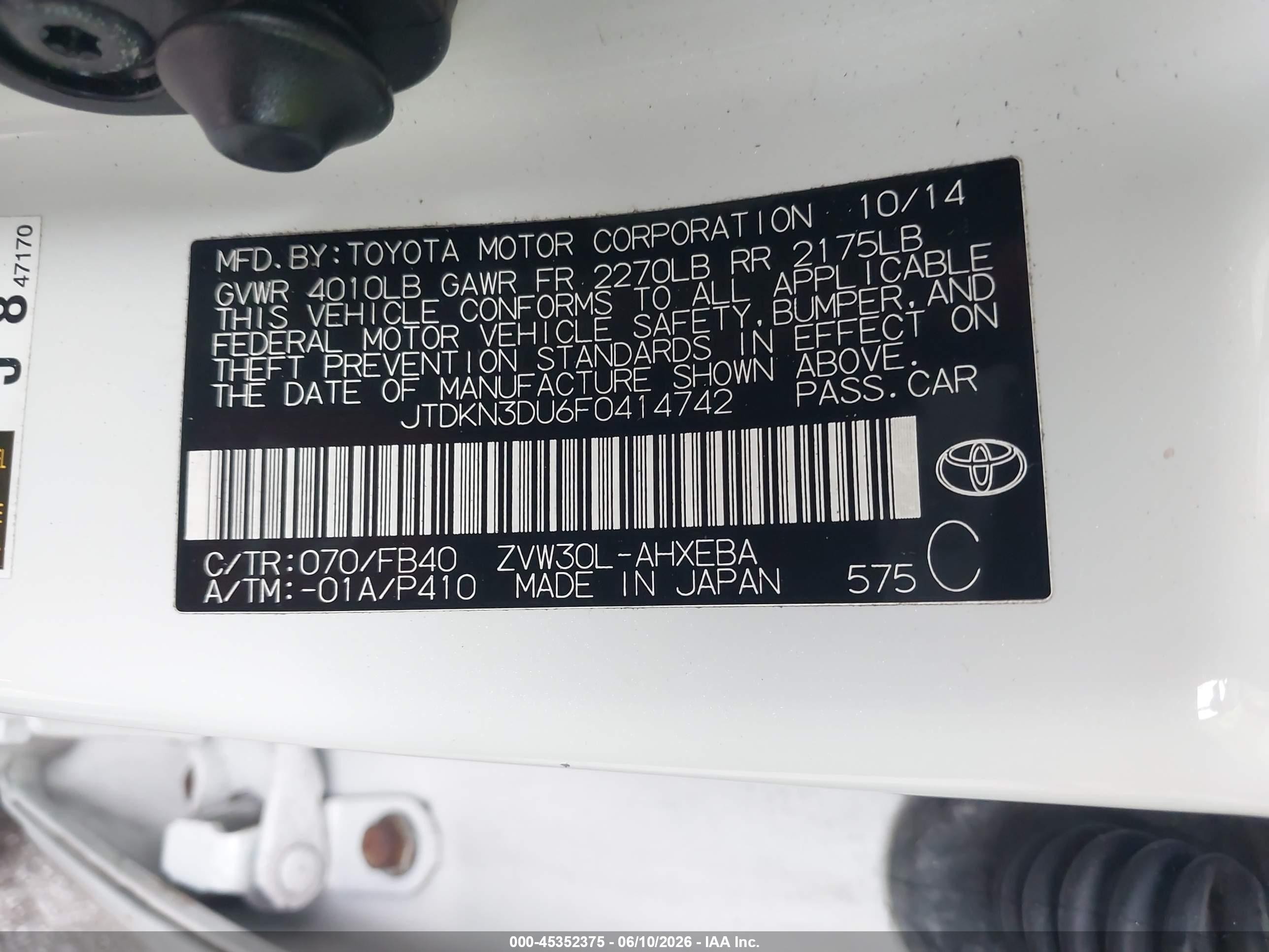 2015 Toyota Prius Two White vin: JTDKN3DU6F0414742