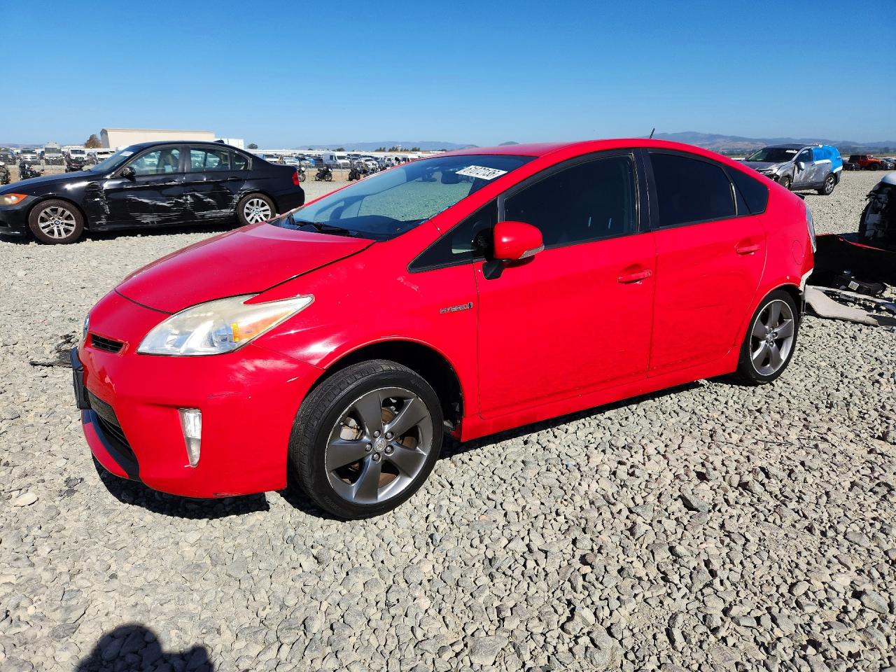 2015 Toyota Prius Persona Series Red vin: JTDKN3DU6F0415132