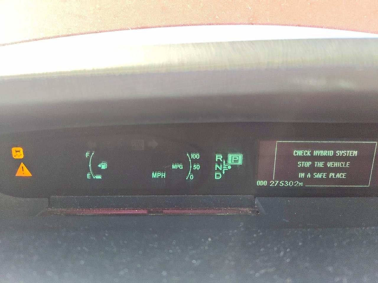2015 Toyota Prius Persona Series Red vin: JTDKN3DU6F0415132