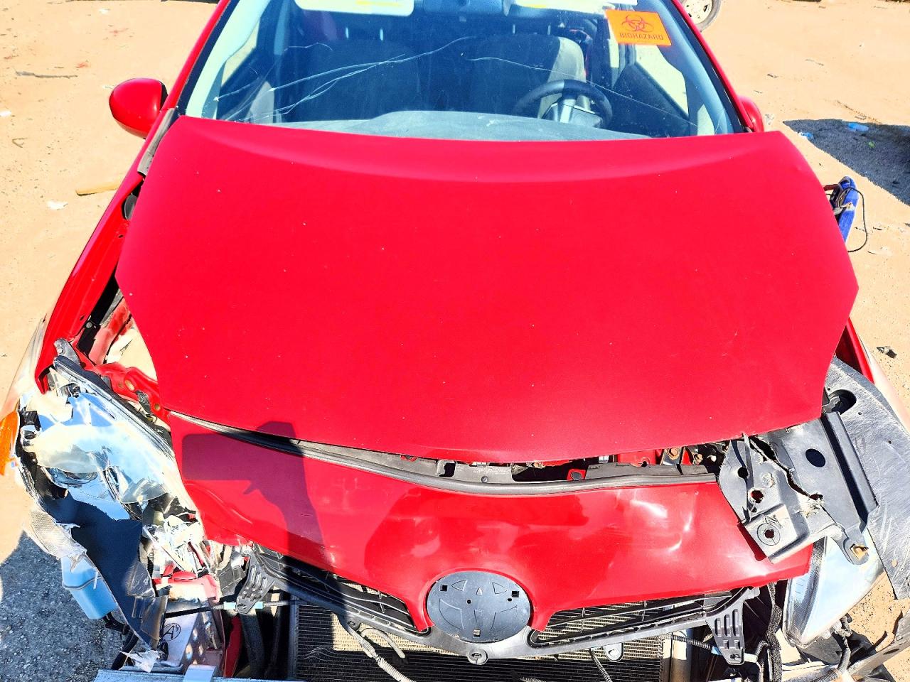 2015 Toyota Prius Two Red vin: JTDKN3DU6F0425496