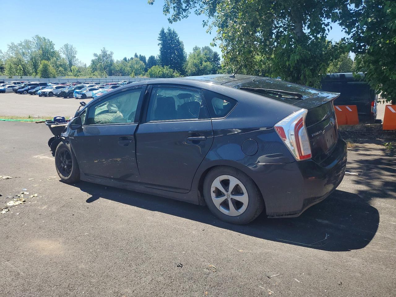 2015 Toyota Prius Two Charcoal vin: JTDKN3DU6F0432853