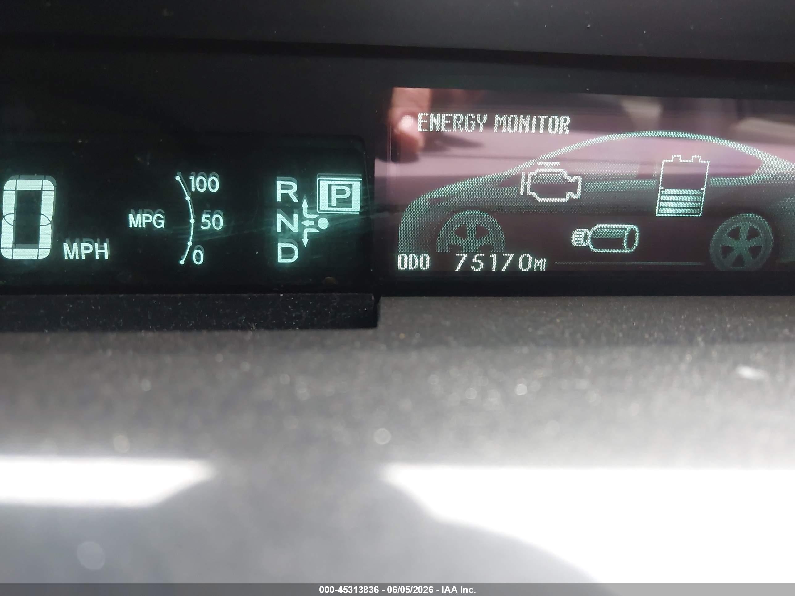 2015 Toyota Prius Two Gray vin: JTDKN3DU6F0439818
