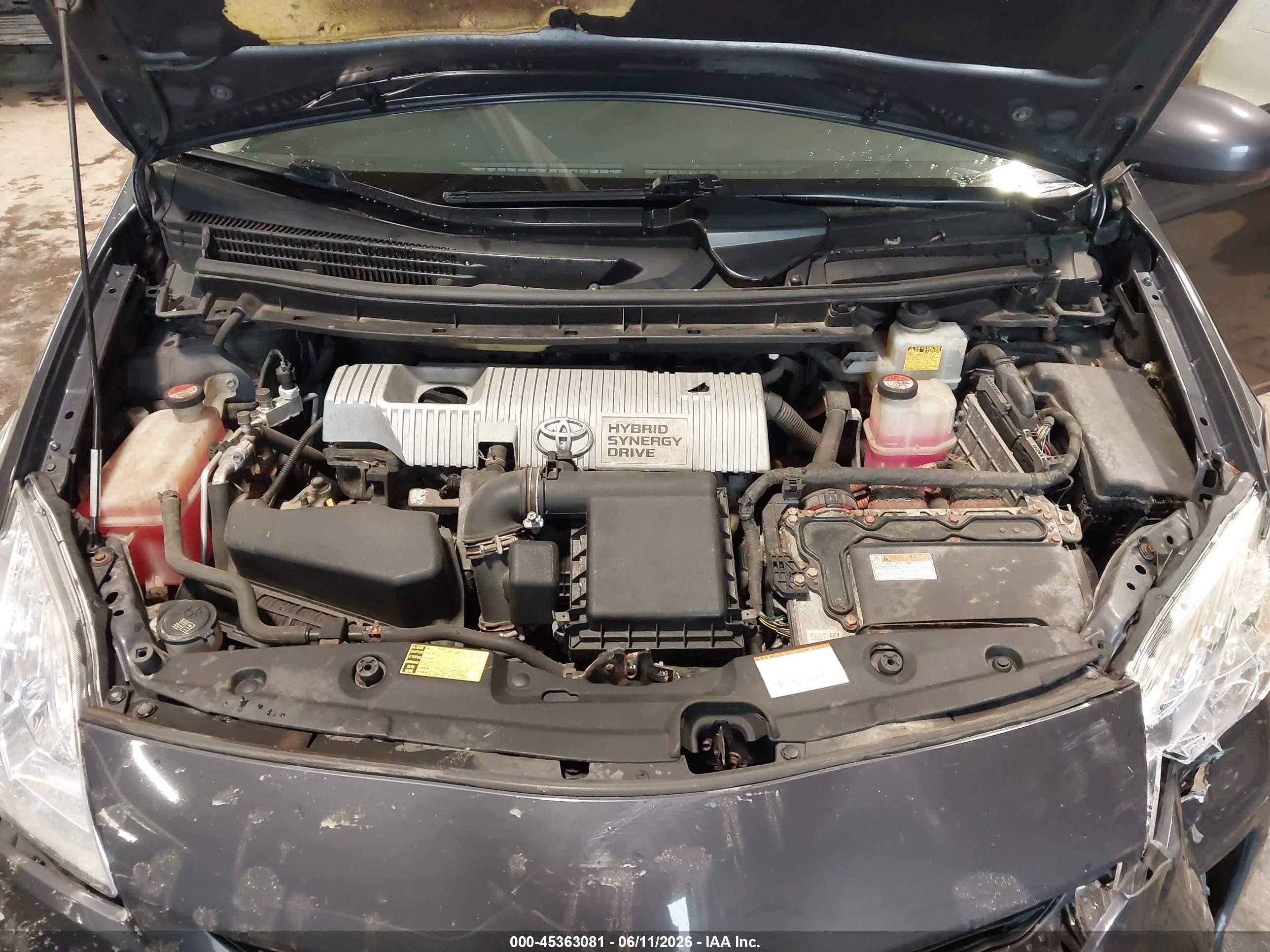 2015 Toyota Prius Two Gray vin: JTDKN3DU6F0450138