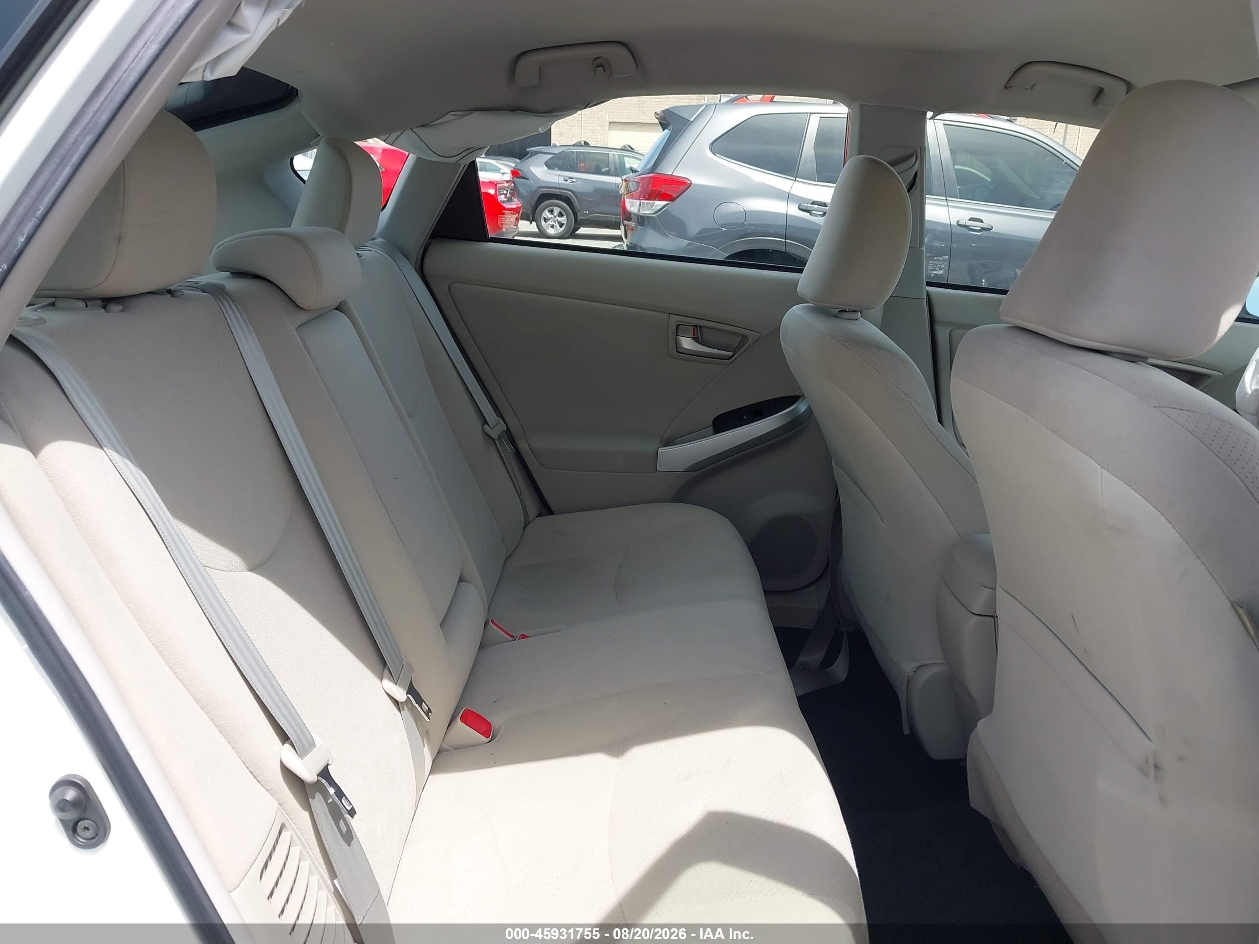 2015 Toyota Prius Two White vin: JTDKN3DU6F0461656