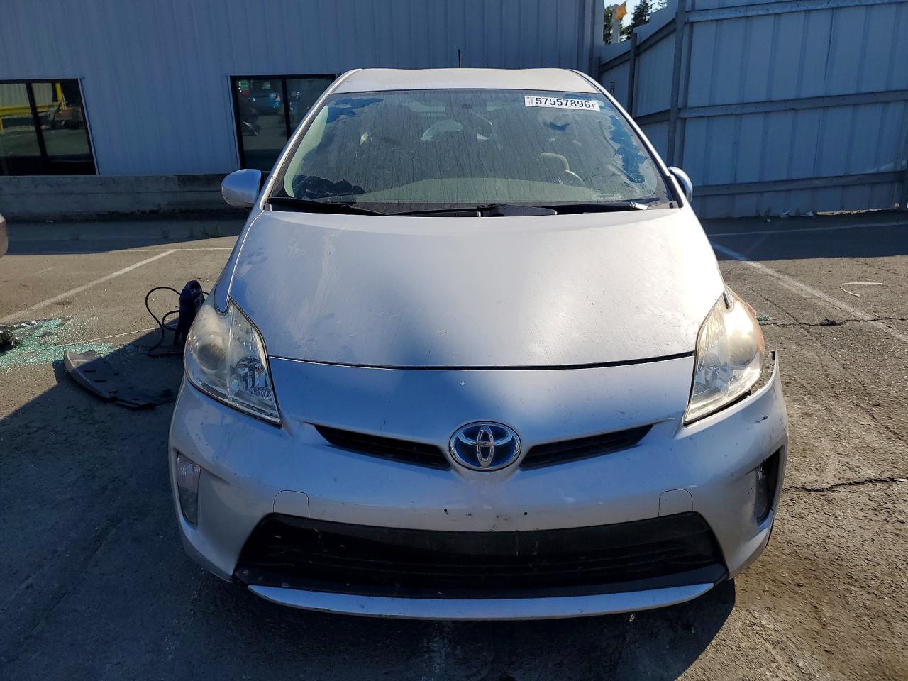 2015 Toyota Prius Two Silver vin: JTDKN3DU6F0465447