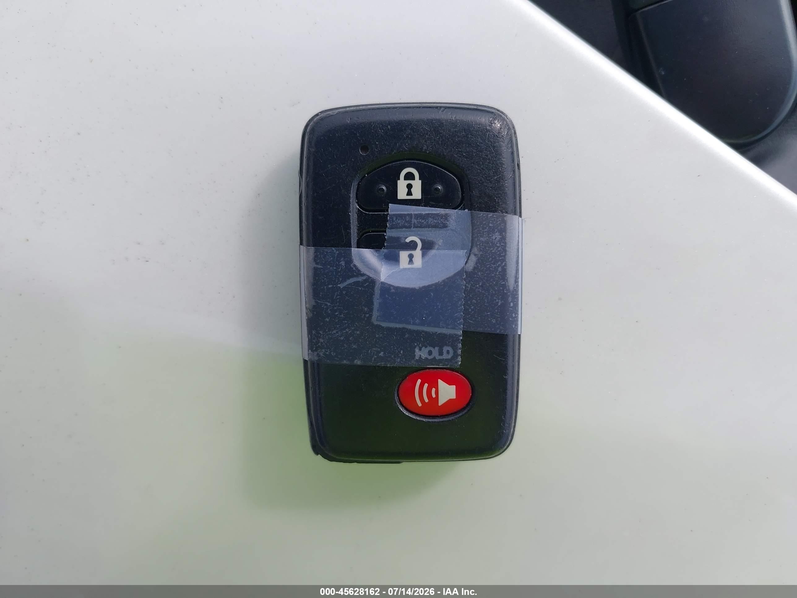 2015 Toyota Prius Two White vin: JTDKN3DU6F0465822