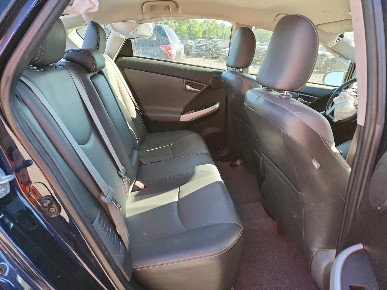 2015 Toyota Prius Four Blue vin: JTDKN3DU6F0466405